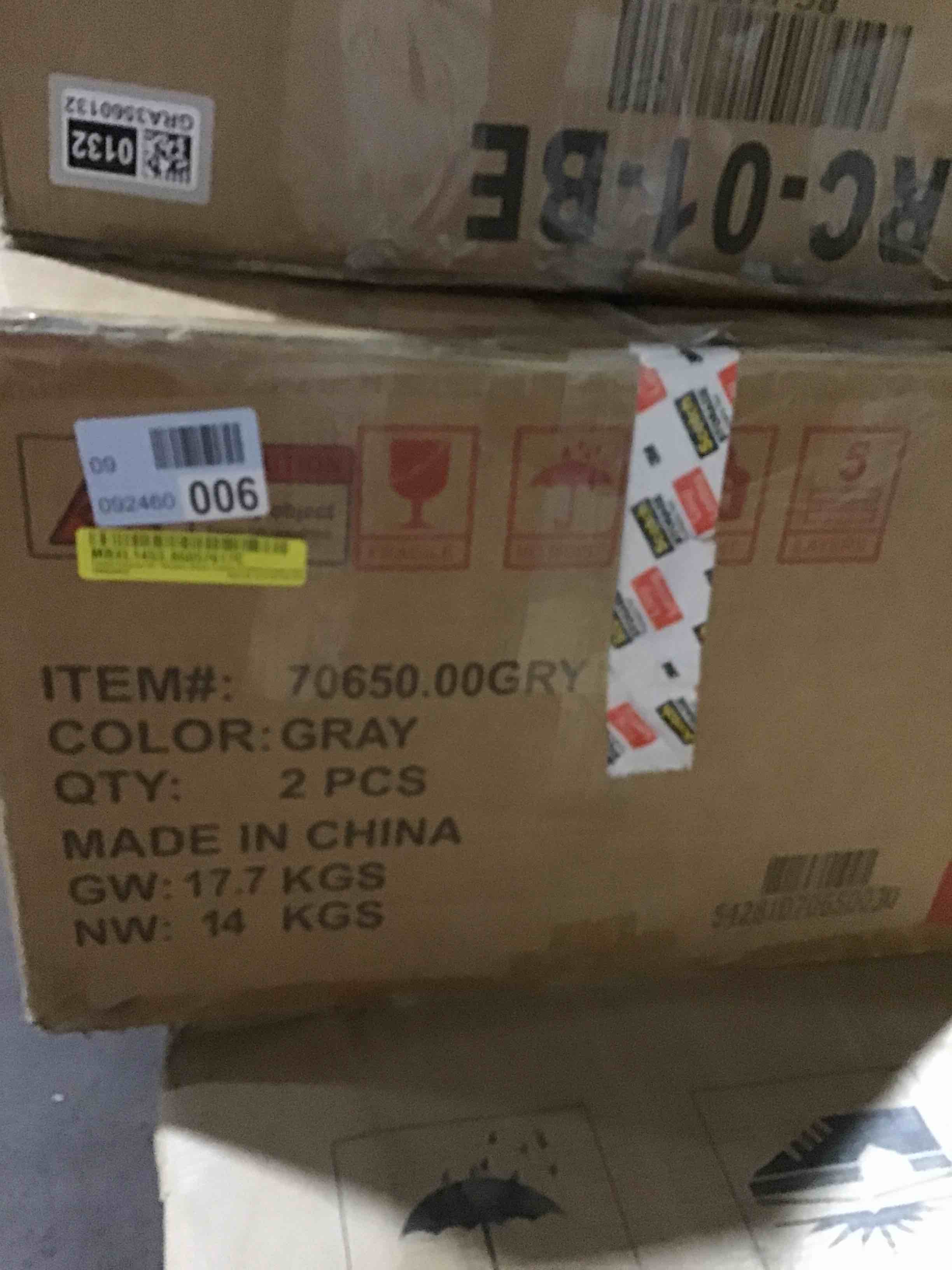 https://s3.amazonaws.com/lotting-images-prod/bidfta/GRA3560131_1750947471030.jpeg