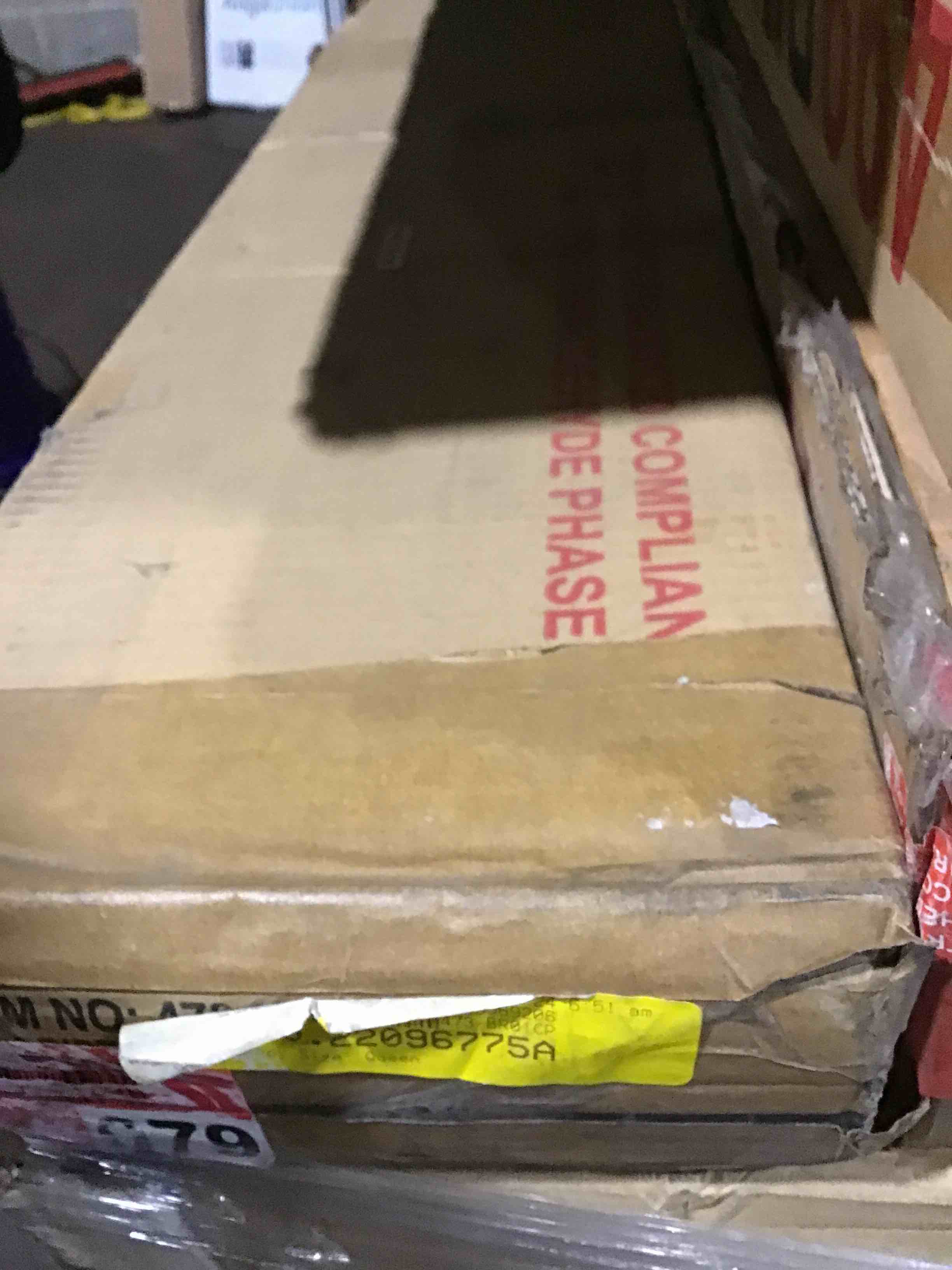 Queen canopy Incomplete 