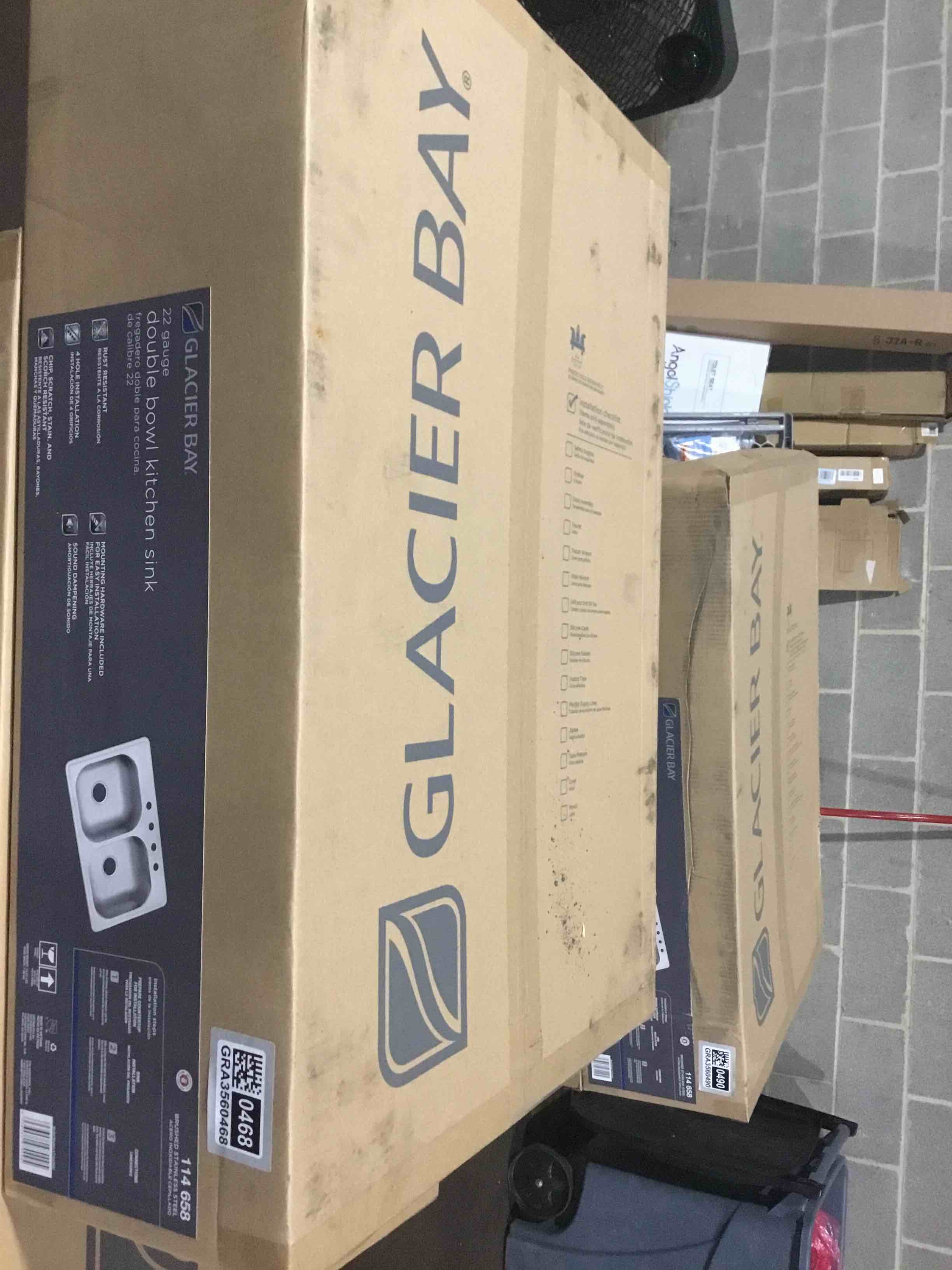 https://s3.amazonaws.com/lotting-images-prod/bidfta/GRA3560470_1751374253208.jpeg