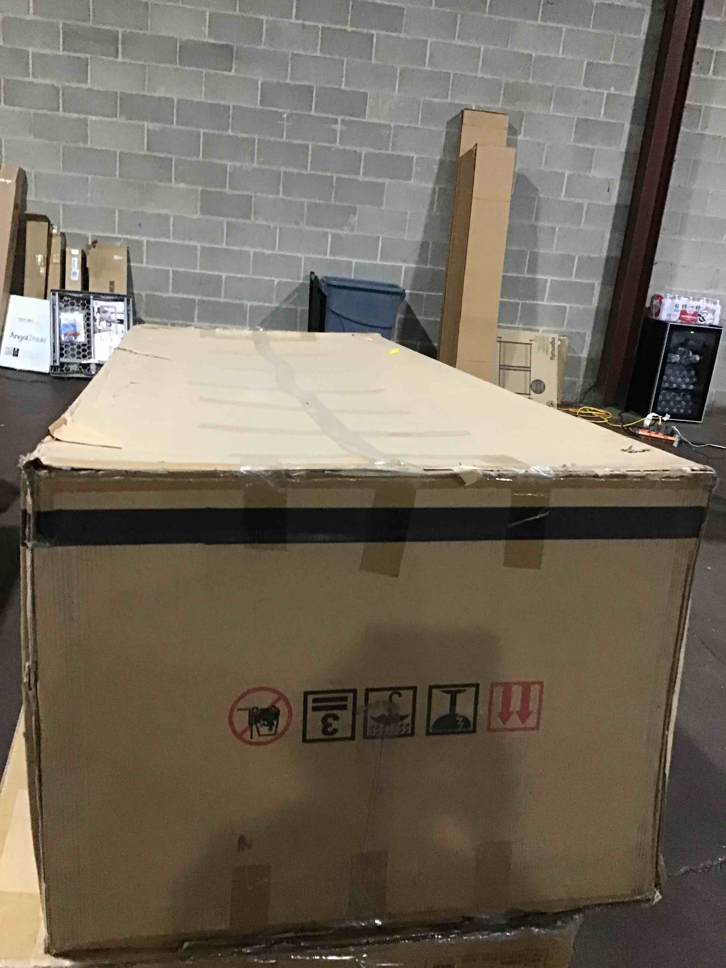 https://s3.amazonaws.com/lotting-images-prod/bidfta/GRA3560610_1751458480992.jpeg