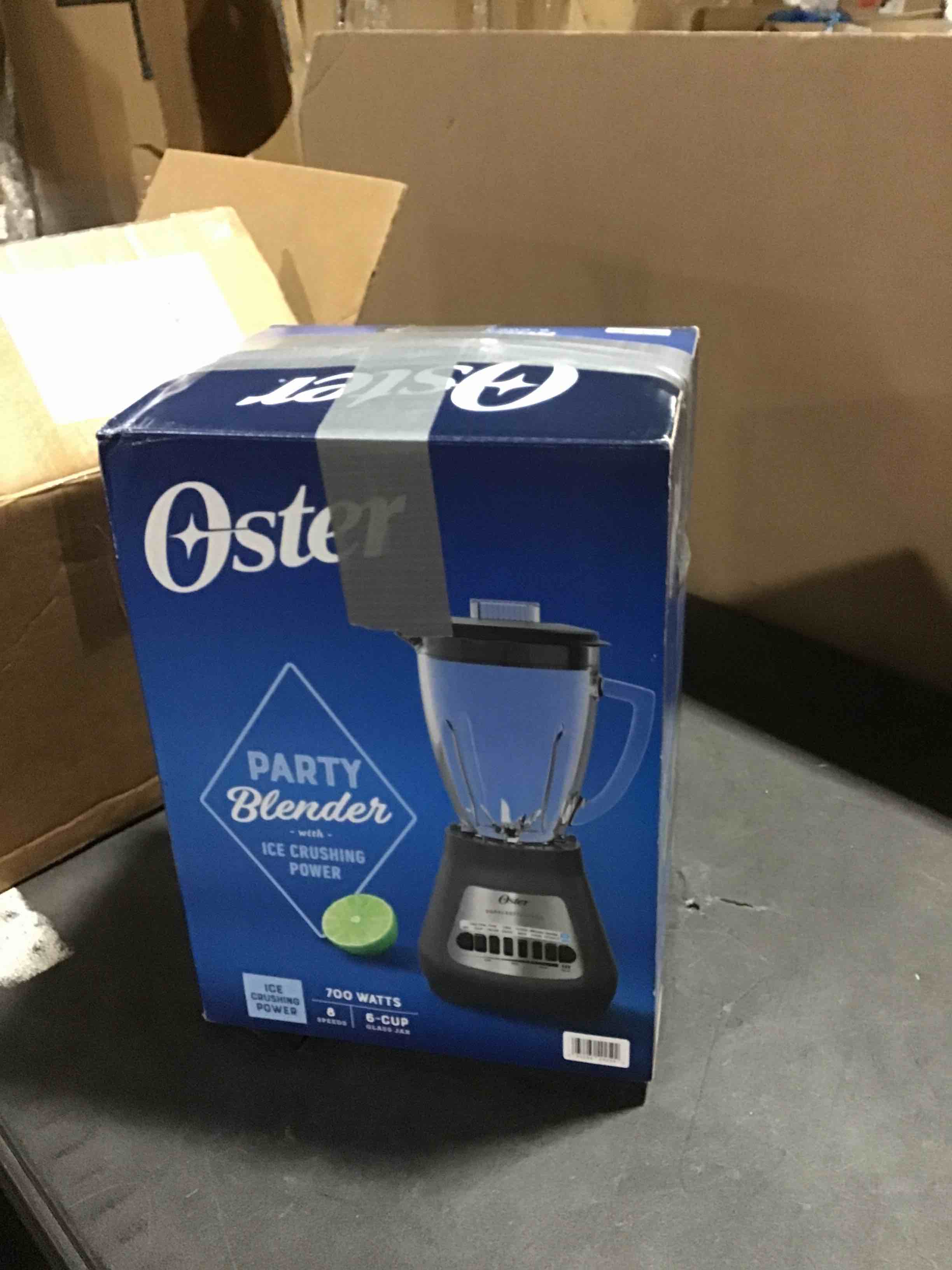 Oster Classic Duralast 8 Speed Blender with 6 Cup Glass Blending Jar in Grey