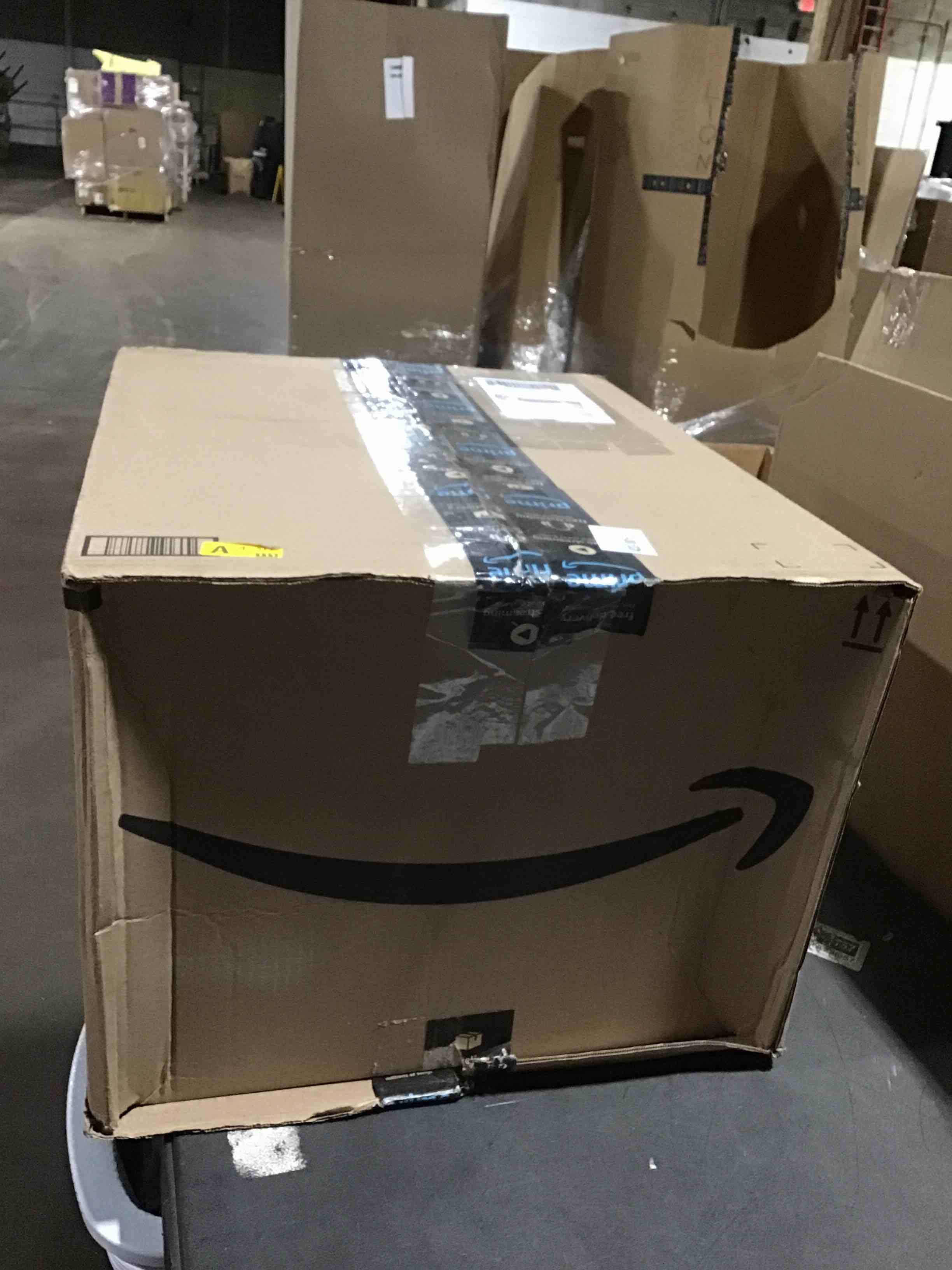 https://s3.amazonaws.com/lotting-images-prod/bidfta/GRA3560650_1751466634953.jpeg