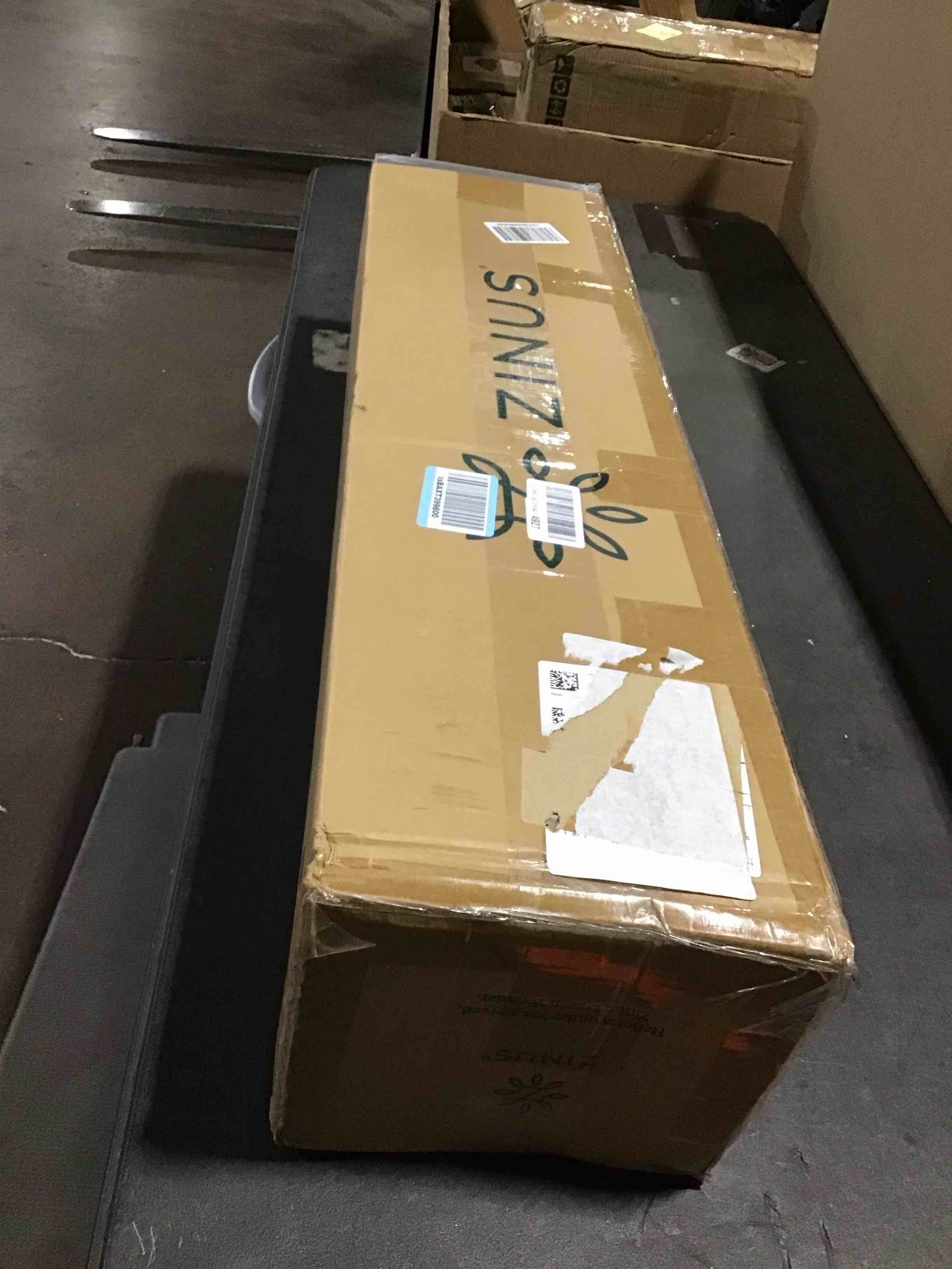 https://s3.amazonaws.com/lotting-images-prod/bidfta/GRA3560665_1751475682684.jpeg