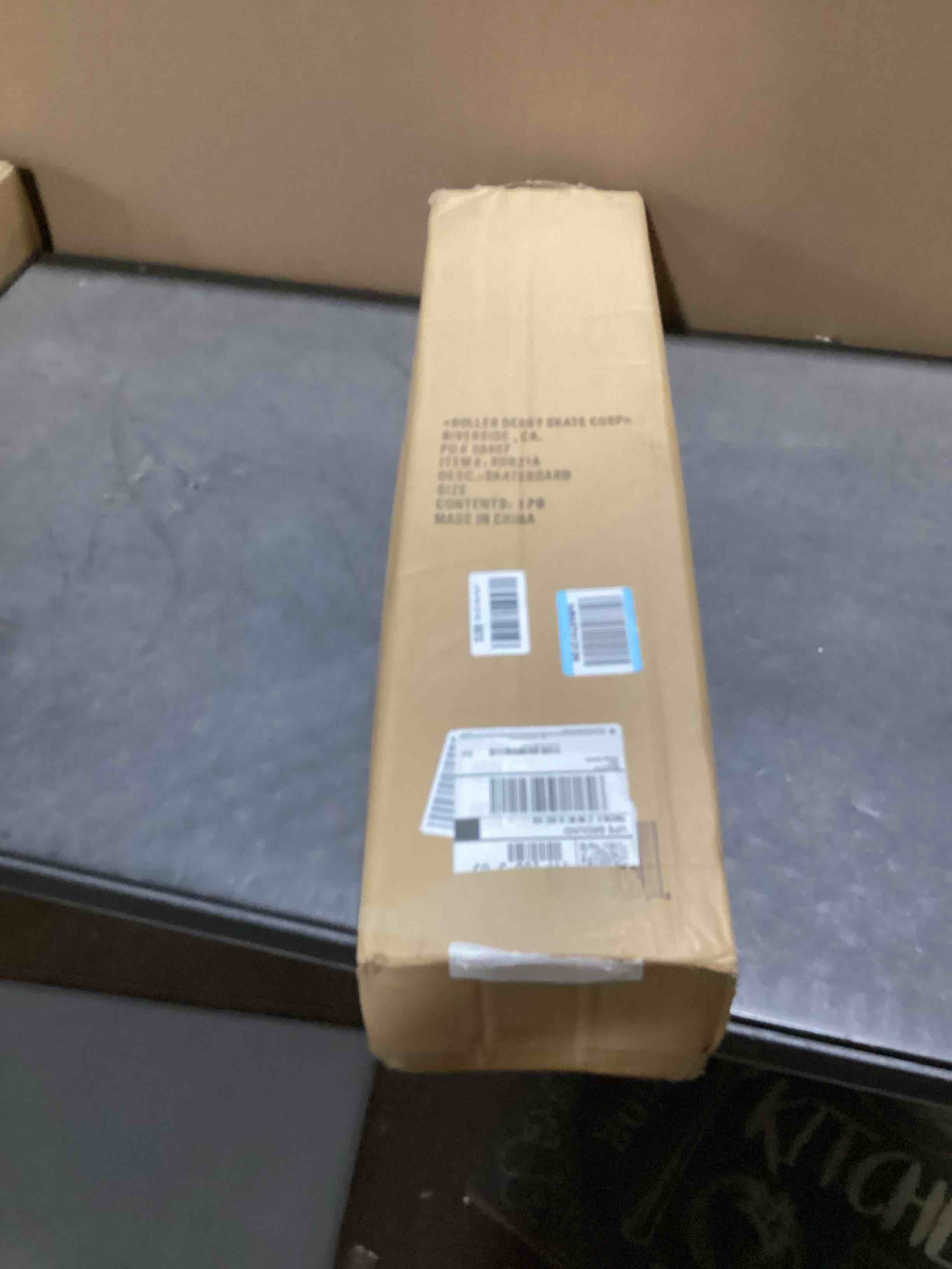 https://s3.amazonaws.com/lotting-images-prod/bidfta/GRA3560843_1751903808833.jpeg