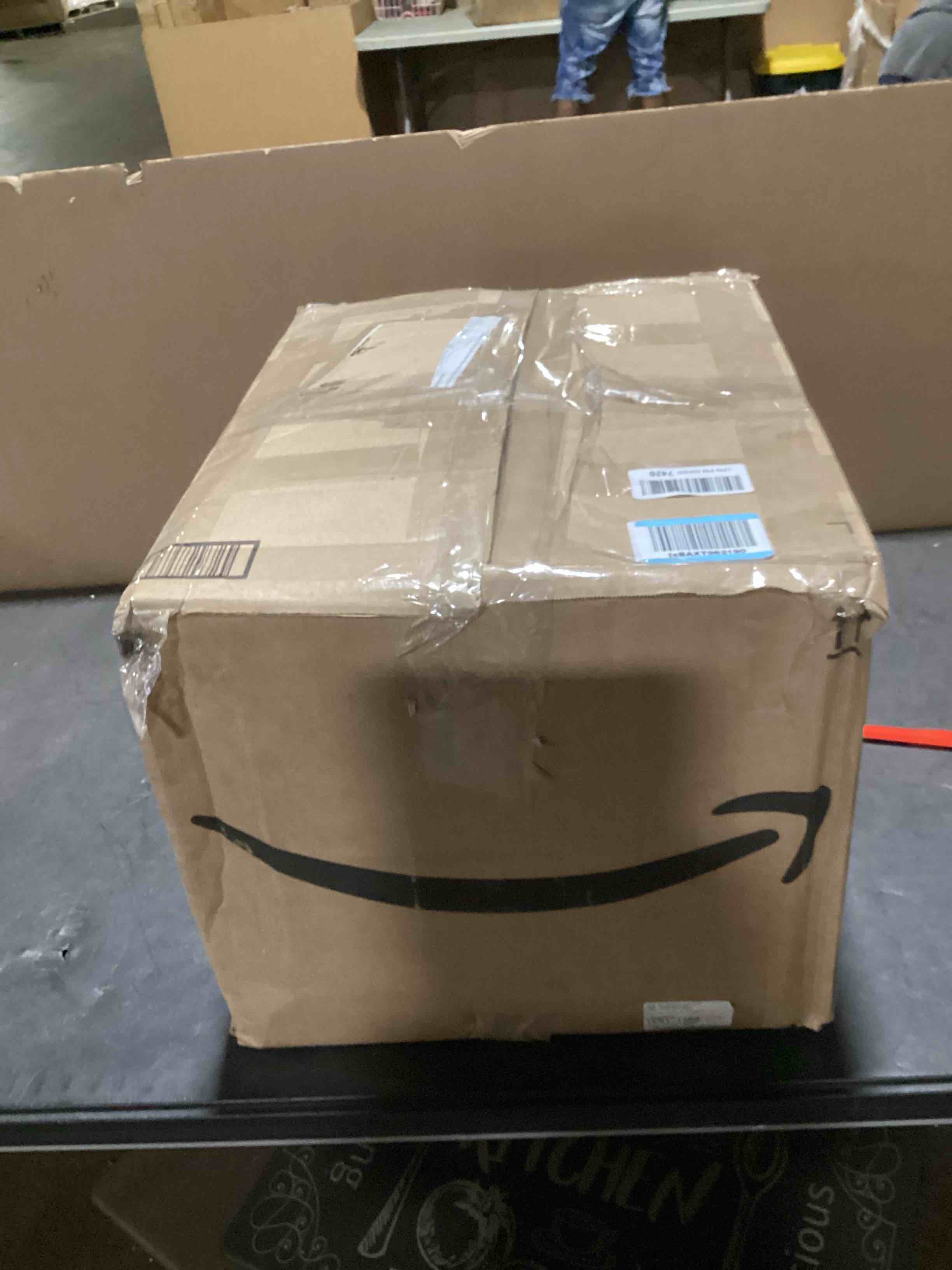 https://s3.amazonaws.com/lotting-images-prod/bidfta/GRA3561006_1751977990179.jpeg