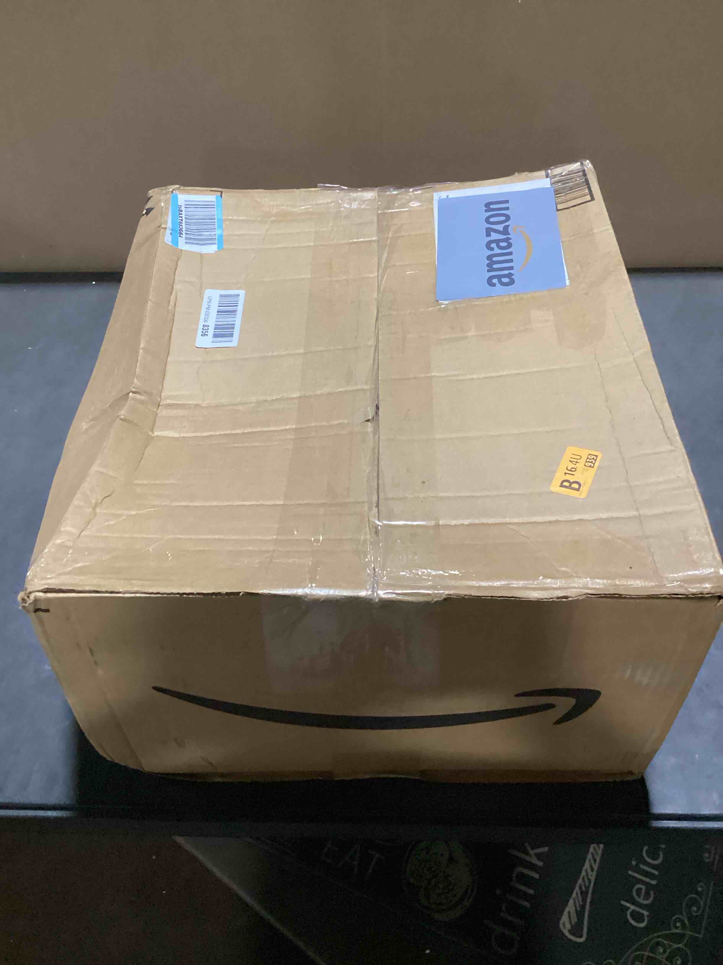 https://s3.amazonaws.com/lotting-images-prod/bidfta/GRA3561007_1751978061875.jpeg