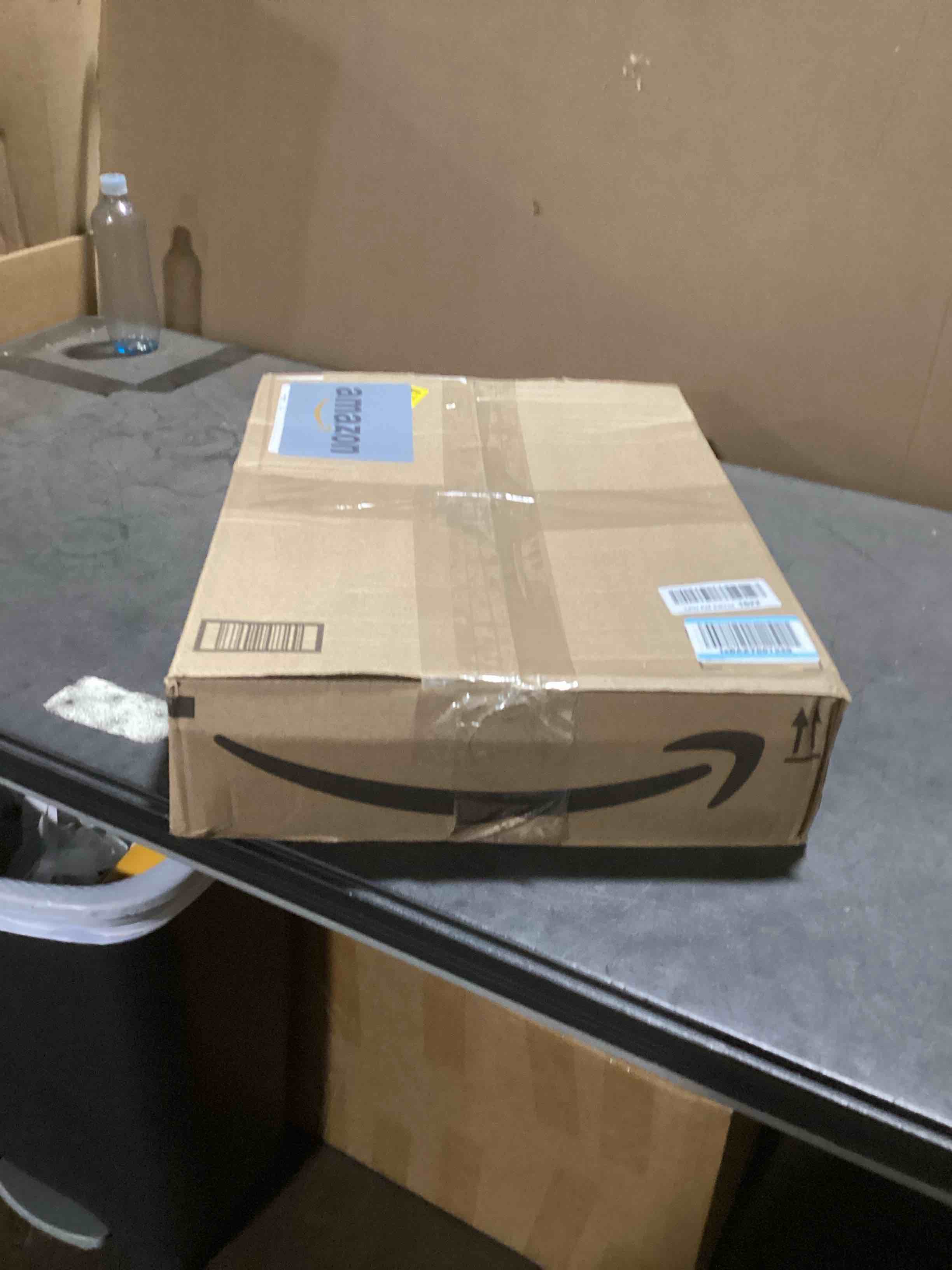 https://s3.amazonaws.com/lotting-images-prod/bidfta/GRA3561297_1752238203548.jpeg