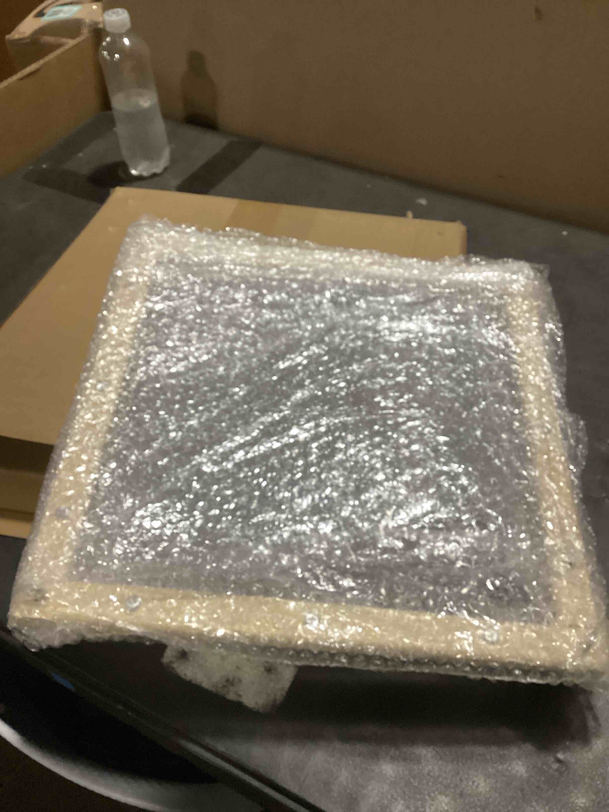 https://s3.amazonaws.com/lotting-images-prod/bidfta/GRA3561304_1752240510109.jpeg