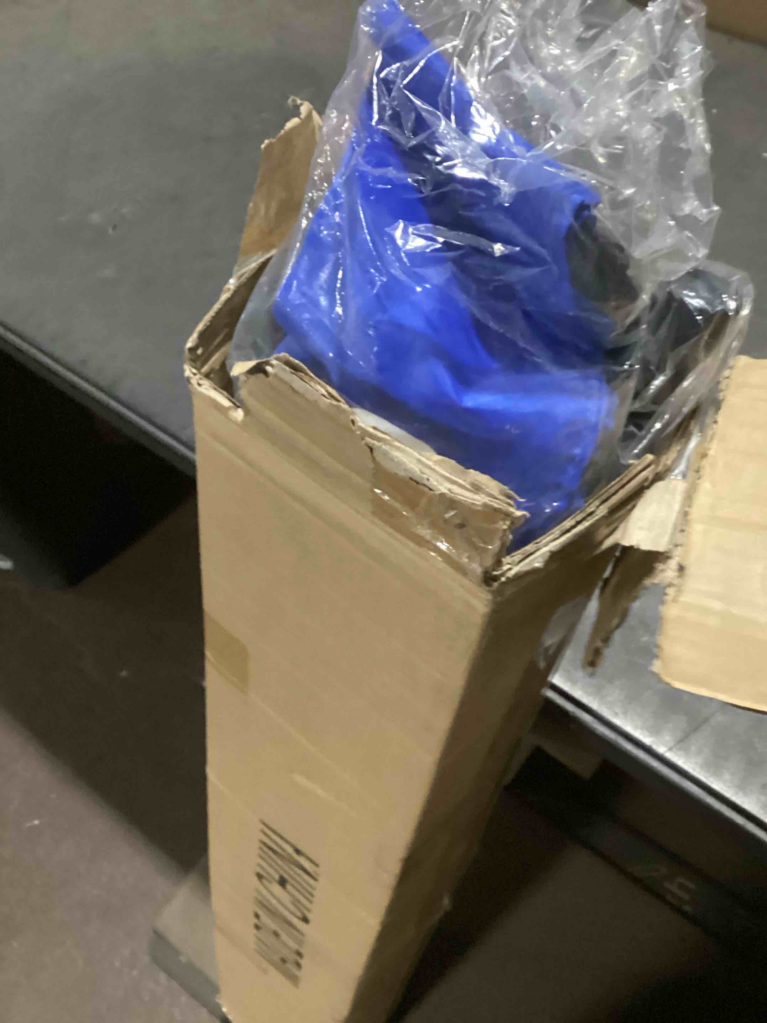 https://s3.amazonaws.com/lotting-images-prod/bidfta/GRA3561330_1752250886357.jpeg
