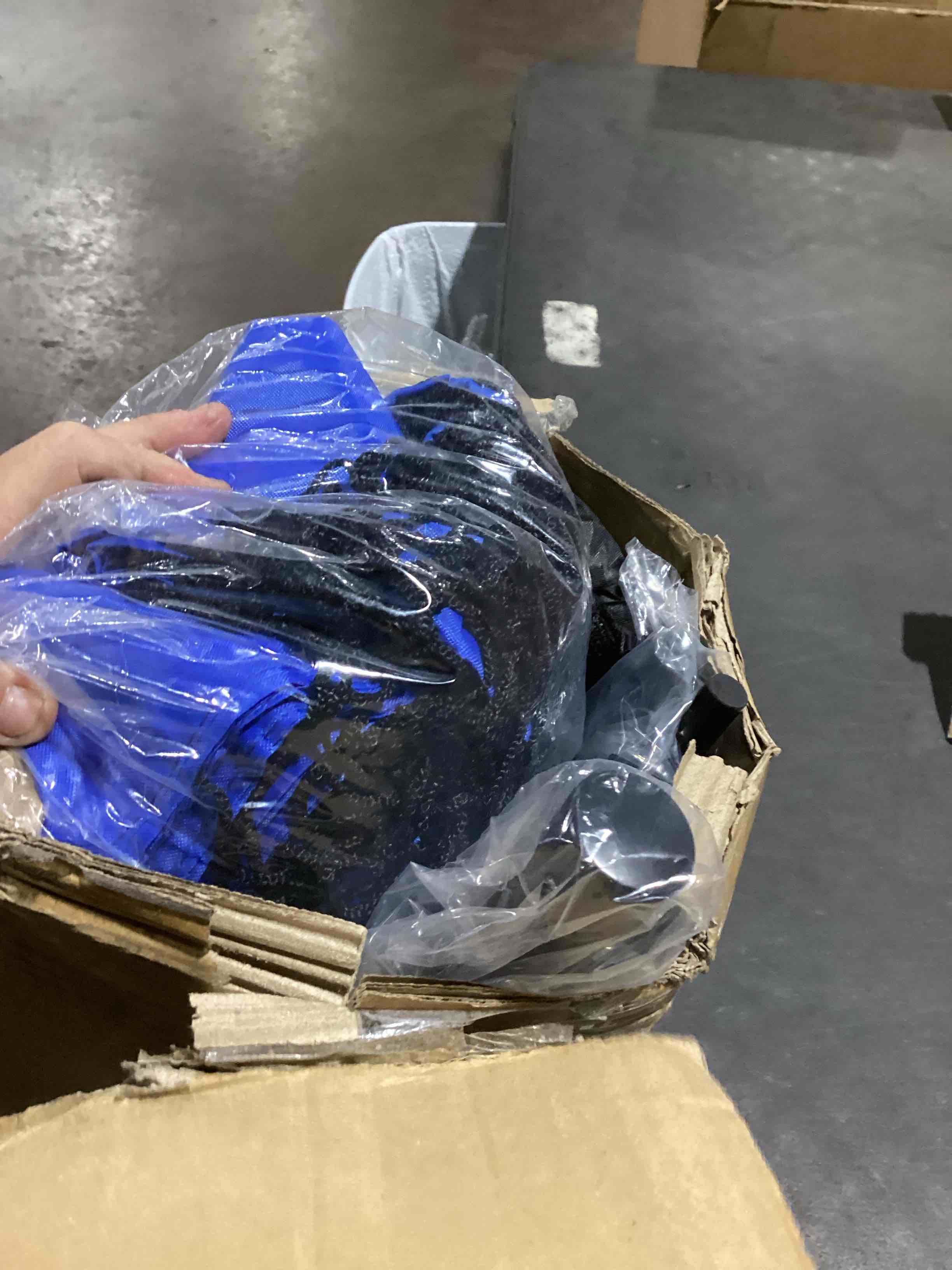 https://s3.amazonaws.com/lotting-images-prod/bidfta/GRA3561330_1752250893024.jpeg