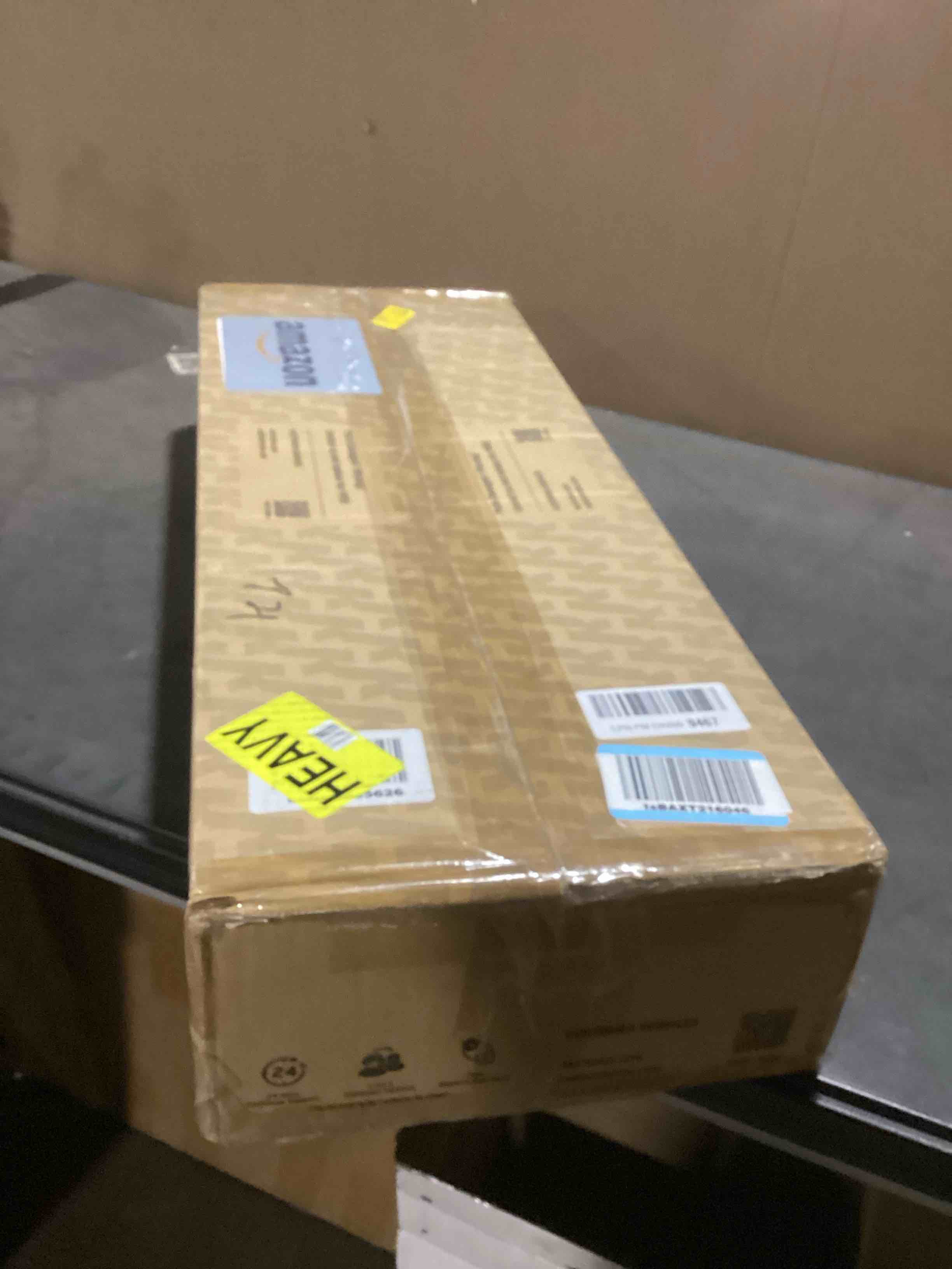 https://s3.amazonaws.com/lotting-images-prod/bidfta/GRA3561331_1752250468808.jpeg