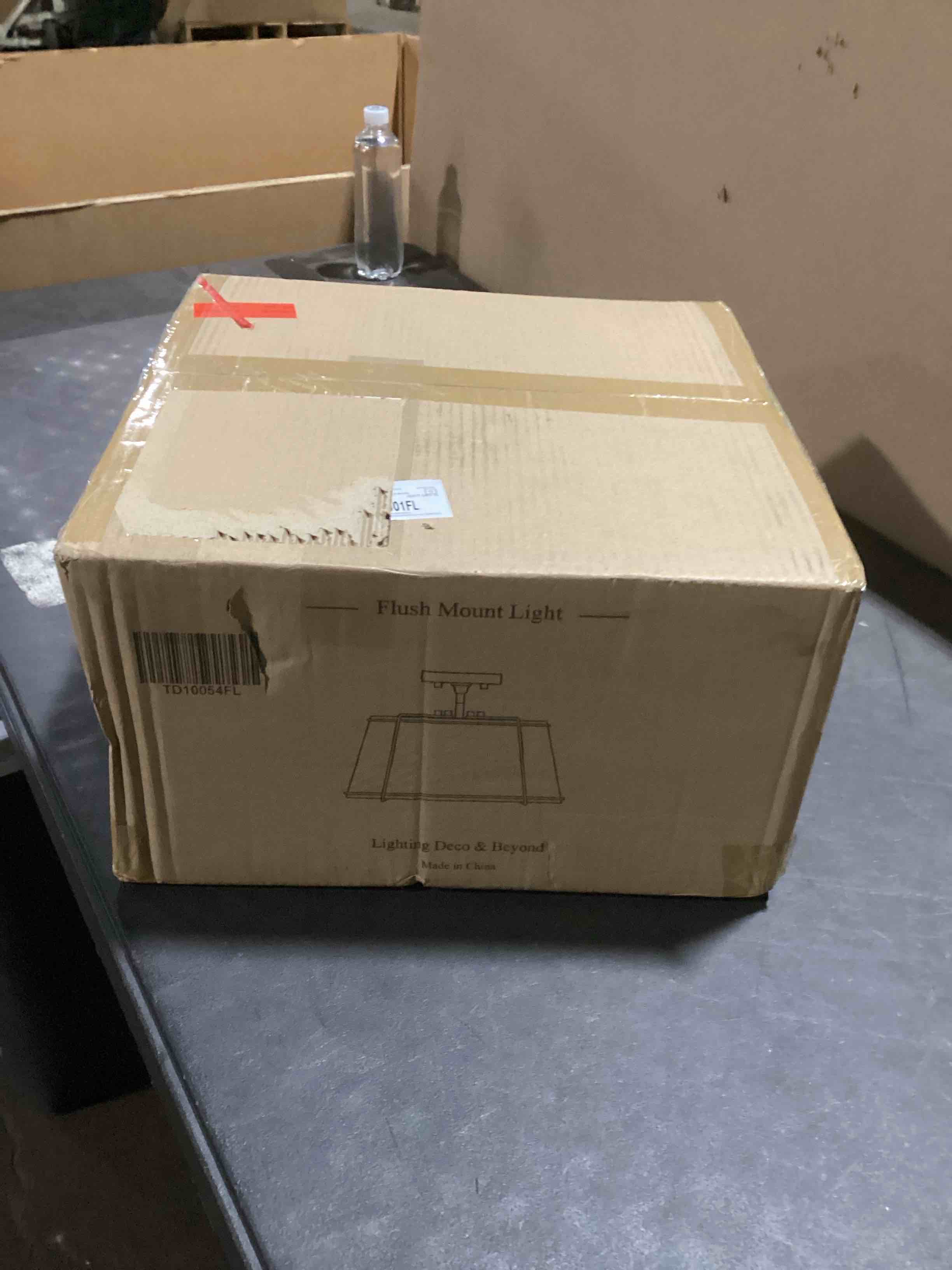 https://s3.amazonaws.com/lotting-images-prod/bidfta/GRA3561397_1752499164593.jpeg