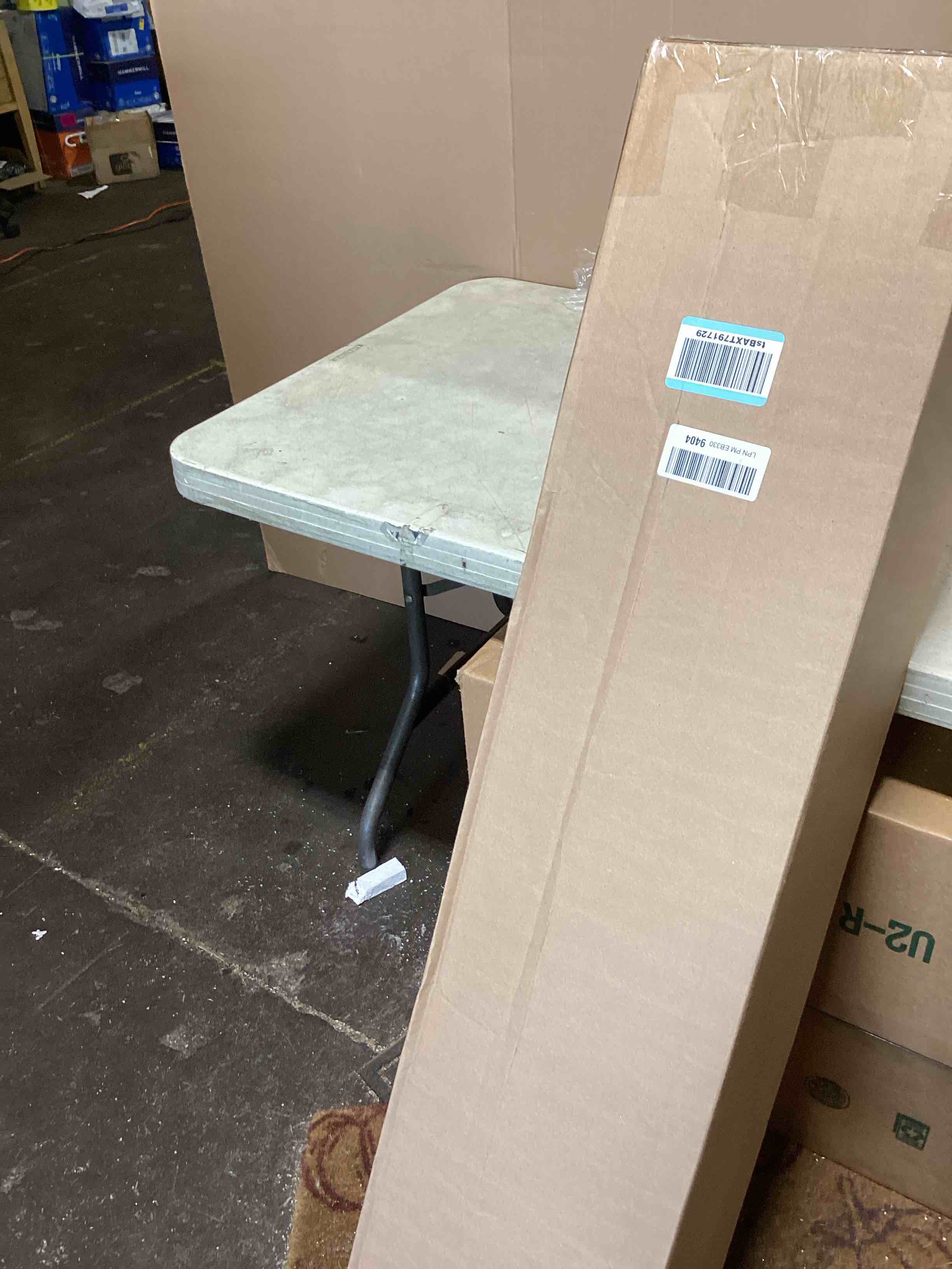 https://s3.amazonaws.com/lotting-images-prod/bidfta/GRA3562470_1750862368776.jpeg