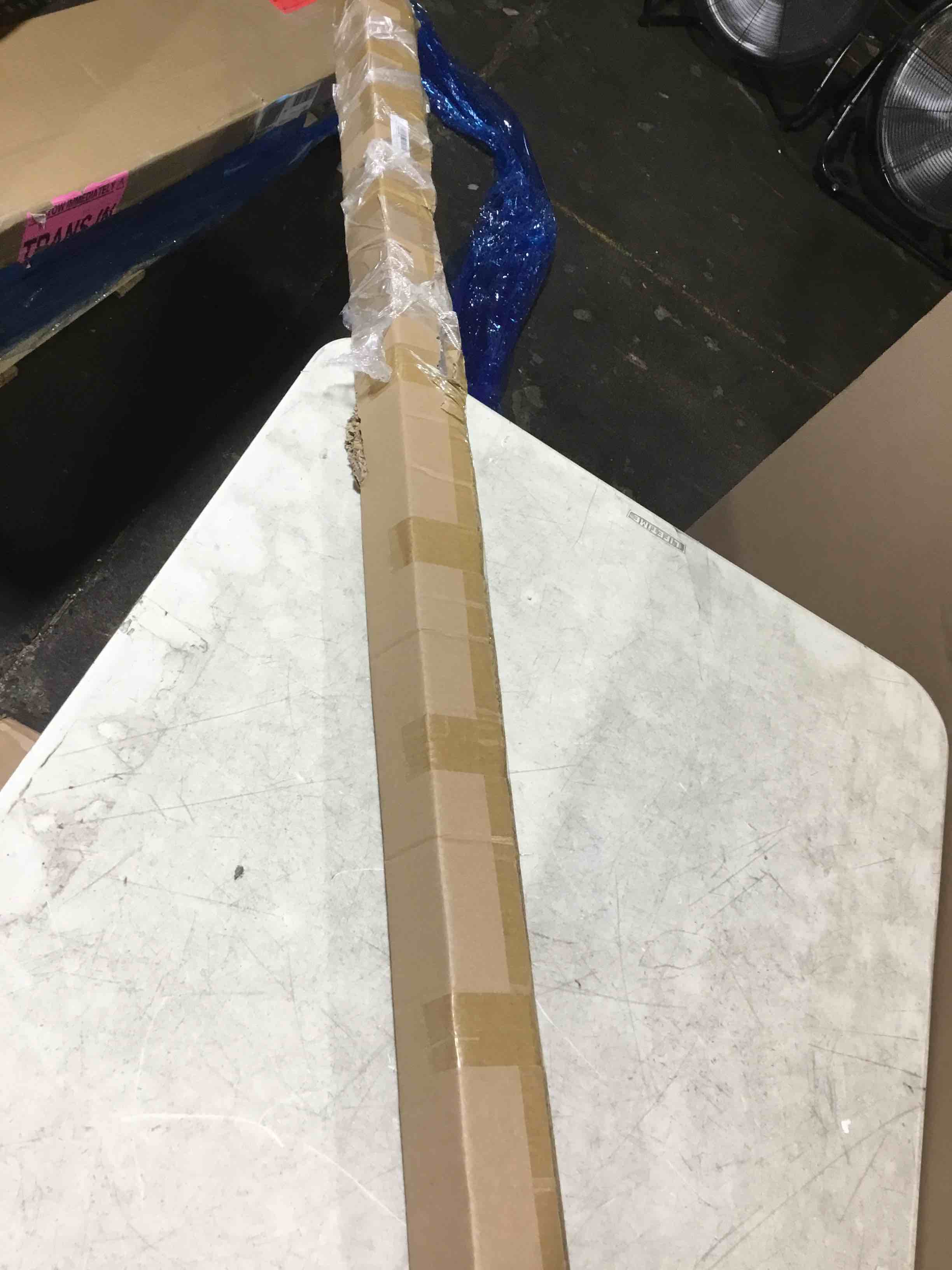 https://s3.amazonaws.com/lotting-images-prod/bidfta/GRA3562515_1750879125890.jpeg