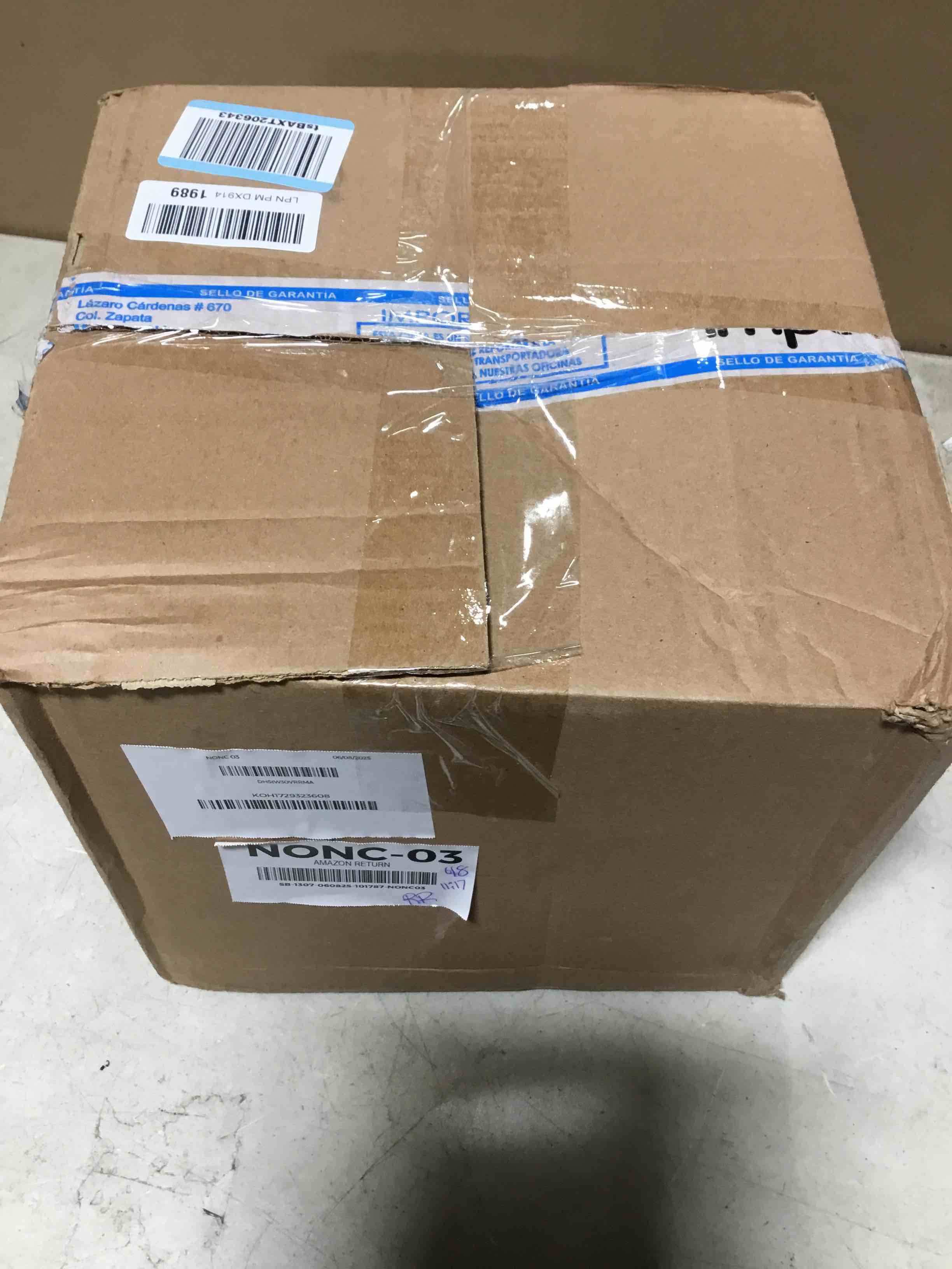 https://s3.amazonaws.com/lotting-images-prod/bidfta/GRA3562695_1751458257261.jpeg