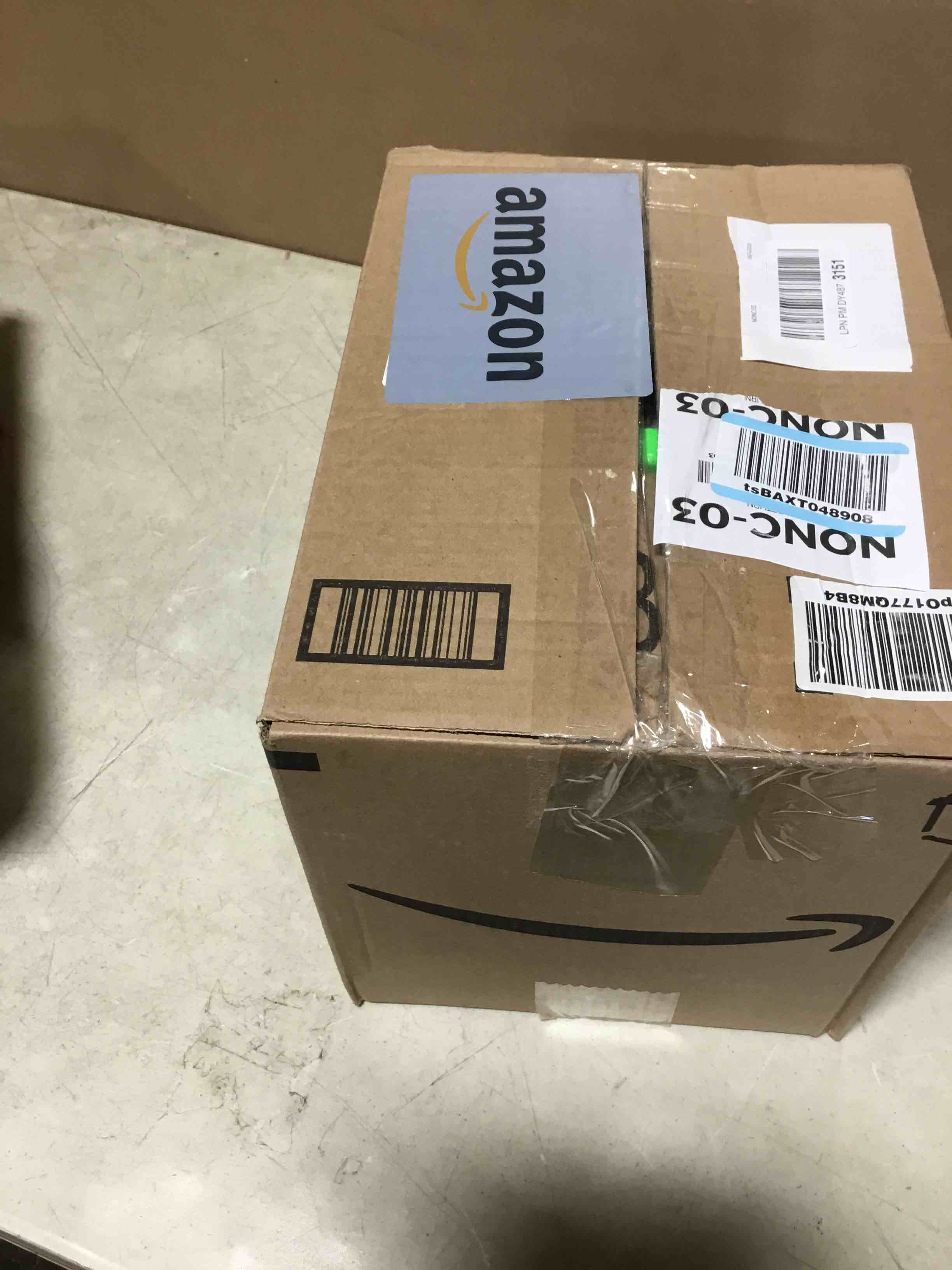 https://s3.amazonaws.com/lotting-images-prod/bidfta/GRA3562761_1751468017978.jpeg