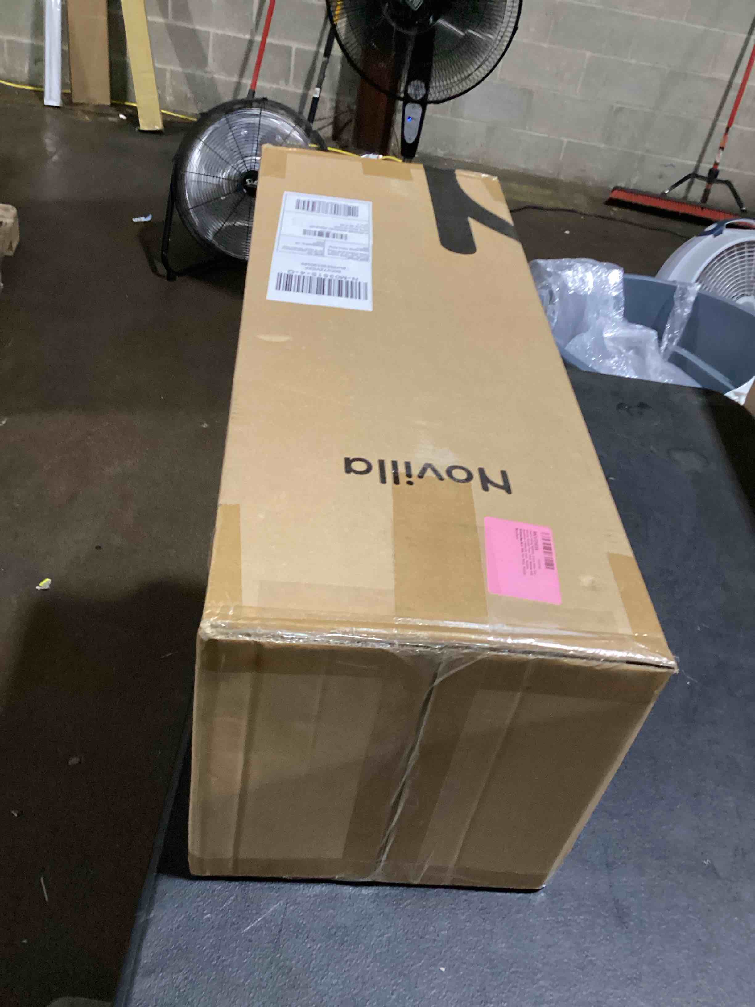 https://s3.amazonaws.com/lotting-images-prod/bidfta/GRA3565060_1750850941857.jpeg