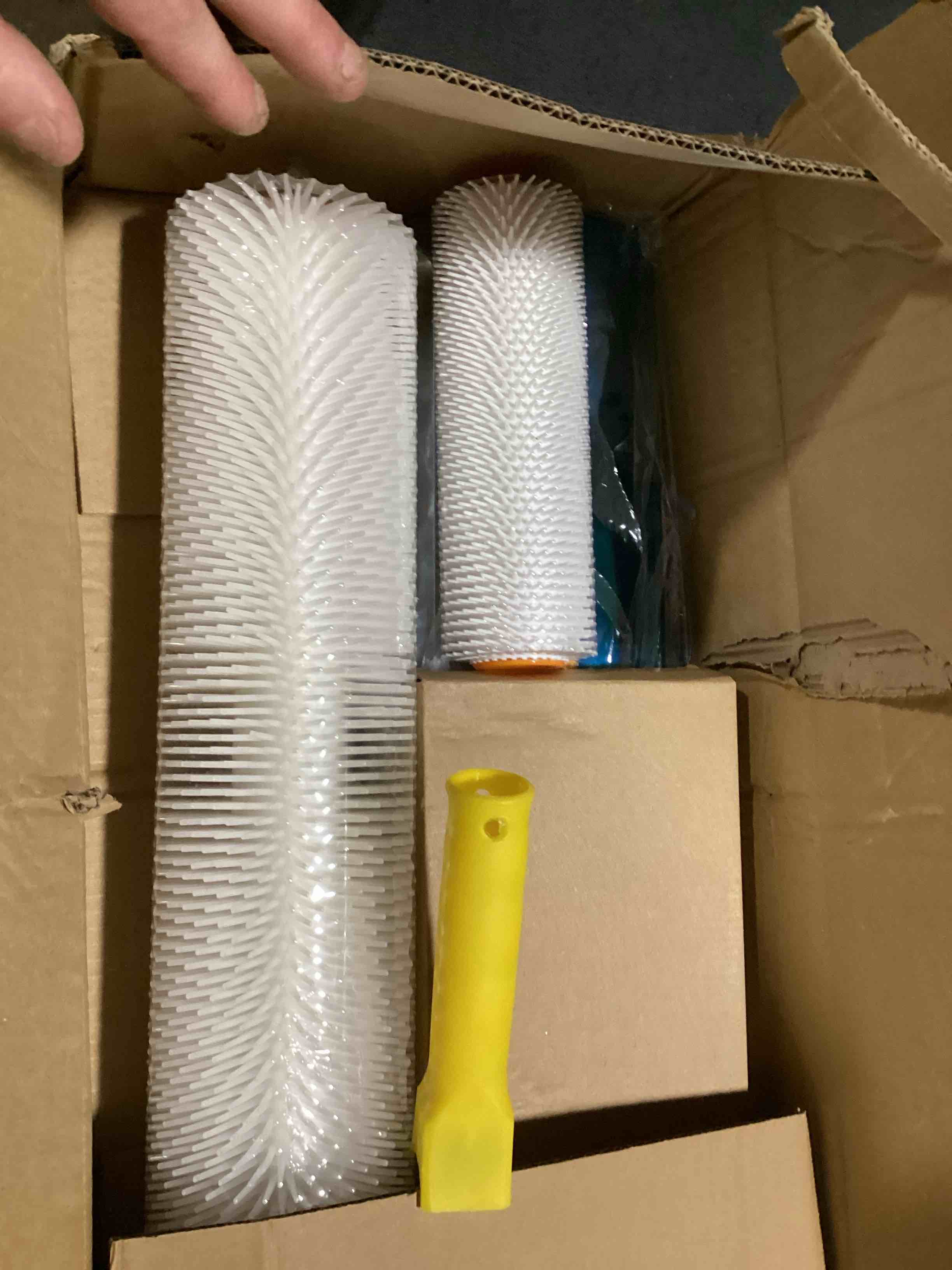 https://s3.amazonaws.com/lotting-images-prod/bidfta/GRA3565134_1750859929716.jpeg