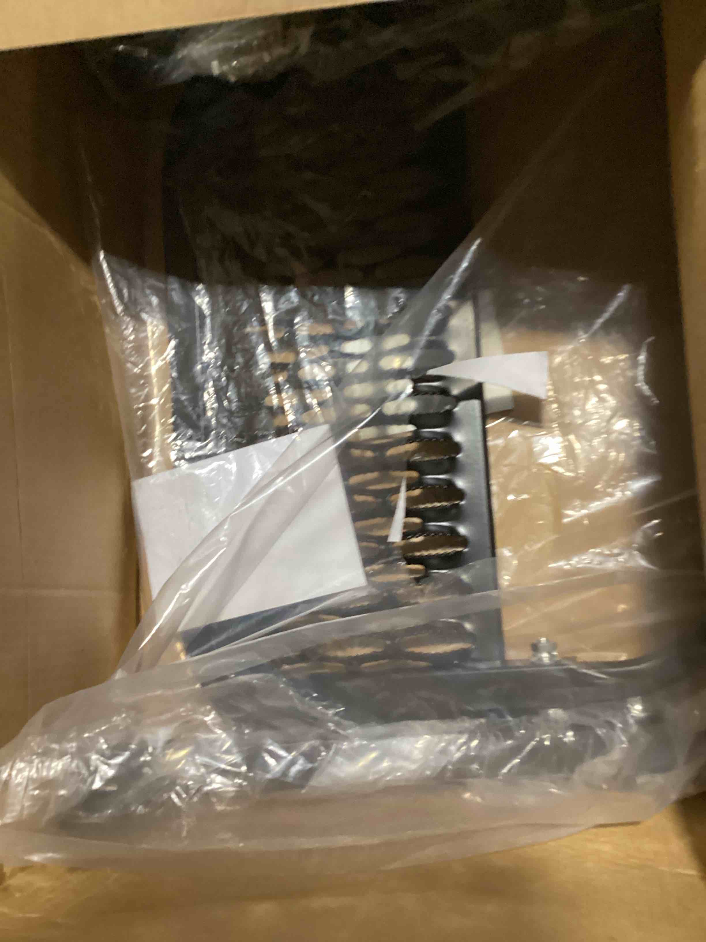 https://s3.amazonaws.com/lotting-images-prod/bidfta/GRA3565239_1751282124158.jpeg