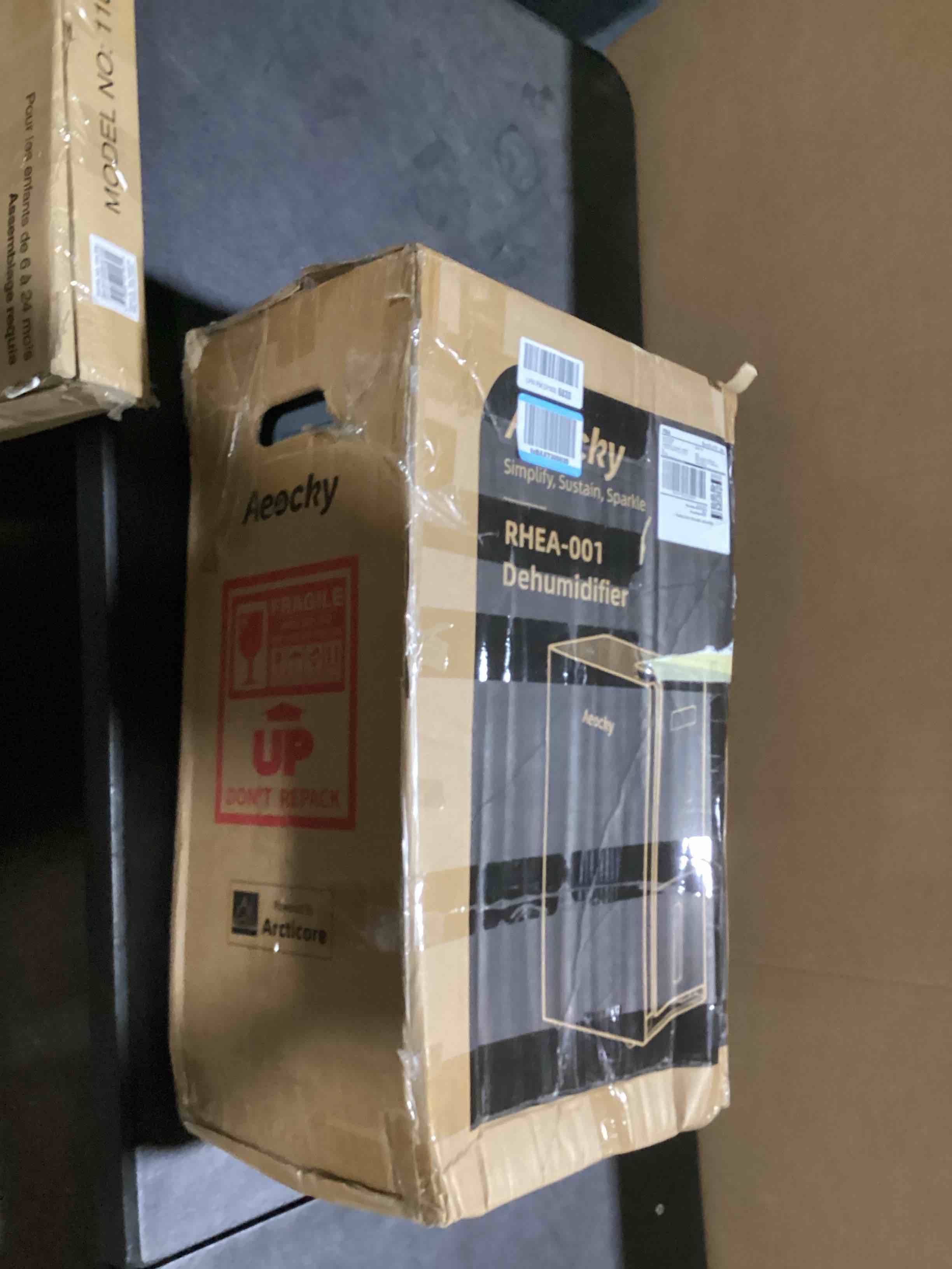 https://s3.amazonaws.com/lotting-images-prod/bidfta/GRA3565254_1751283443339.jpeg