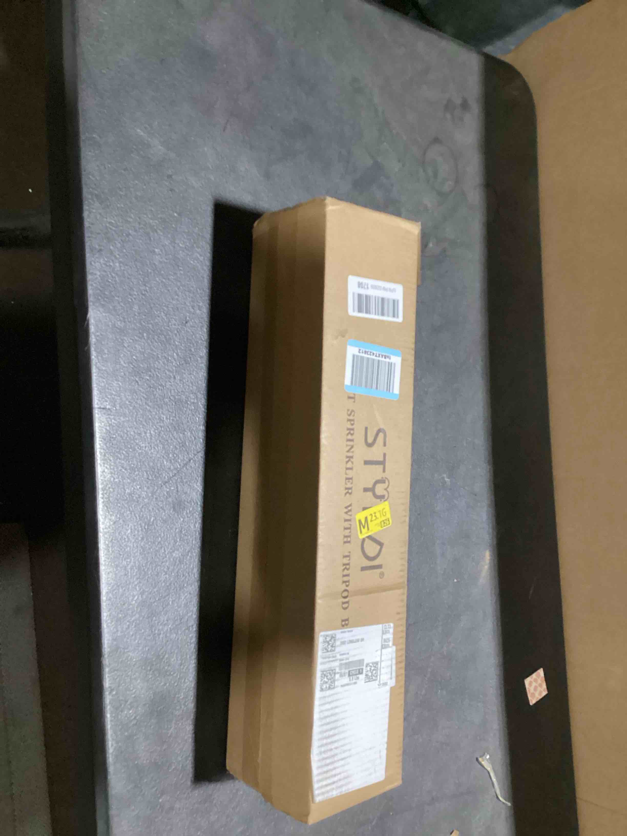 https://s3.amazonaws.com/lotting-images-prod/bidfta/GRA3565262_1751284313710.jpeg