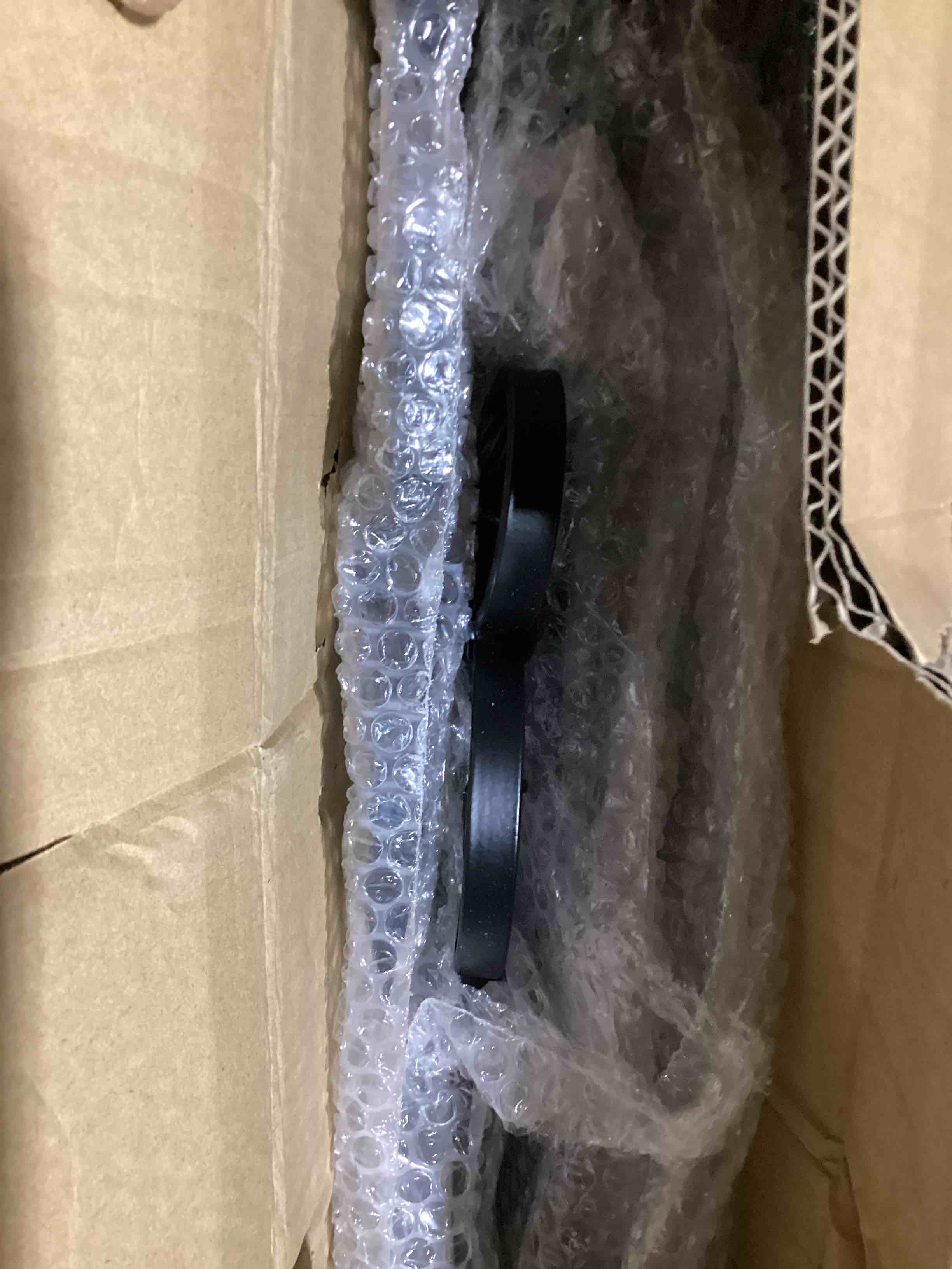 https://s3.amazonaws.com/lotting-images-prod/bidfta/GRA3565264_1751284519319.jpeg