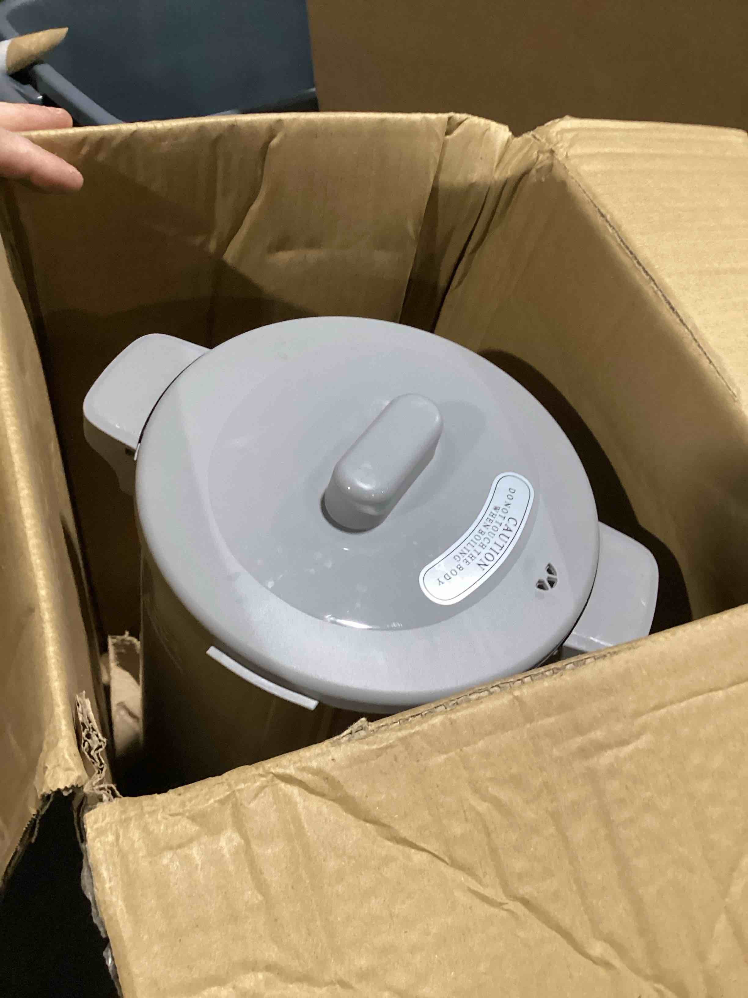 https://s3.amazonaws.com/lotting-images-prod/bidfta/GRA3565273_1751285227157.jpeg