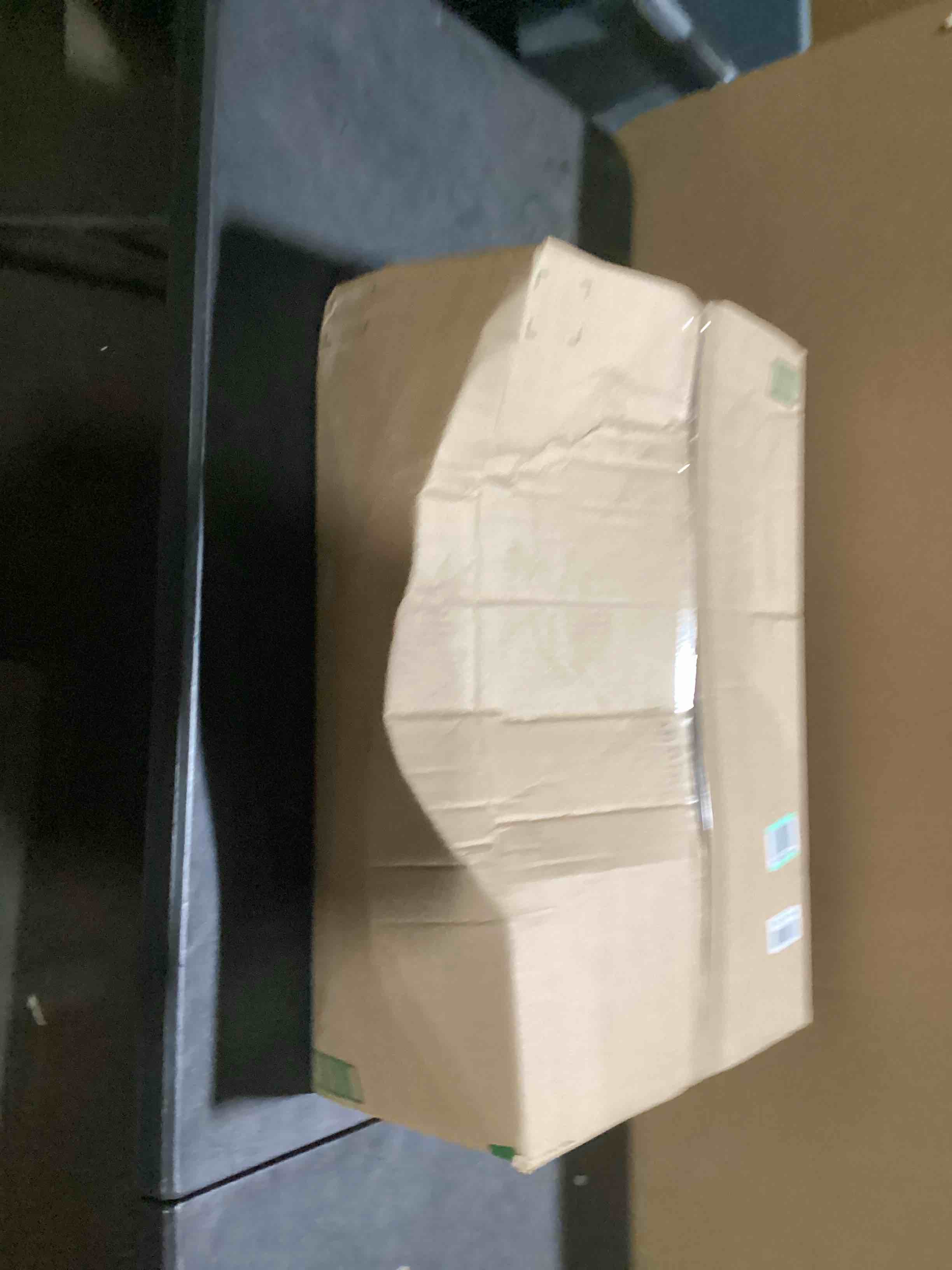 https://s3.amazonaws.com/lotting-images-prod/bidfta/GRA3565290_1751286964331.jpeg