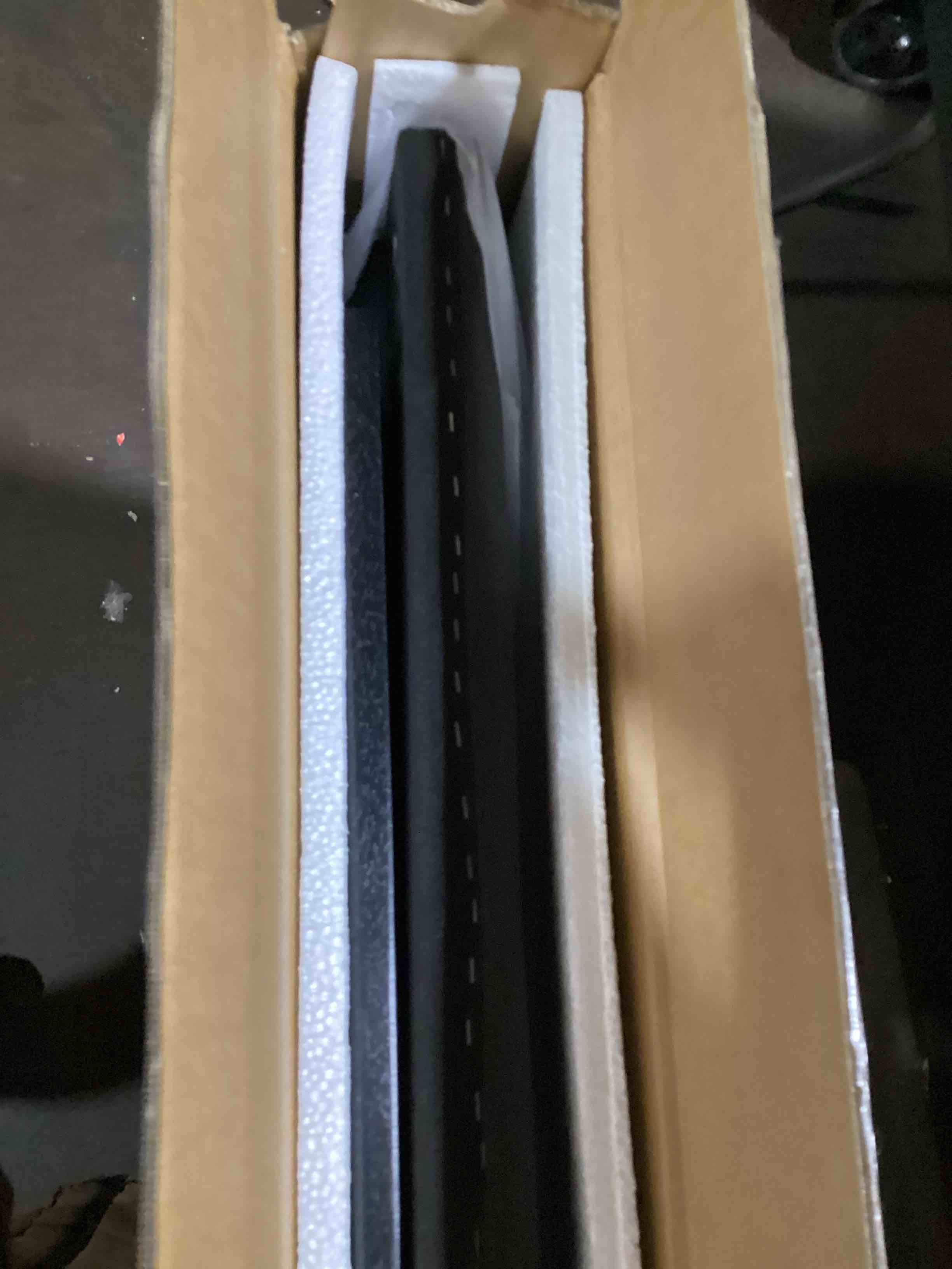 https://s3.amazonaws.com/lotting-images-prod/bidfta/GRA3565380_1751301999627.jpeg