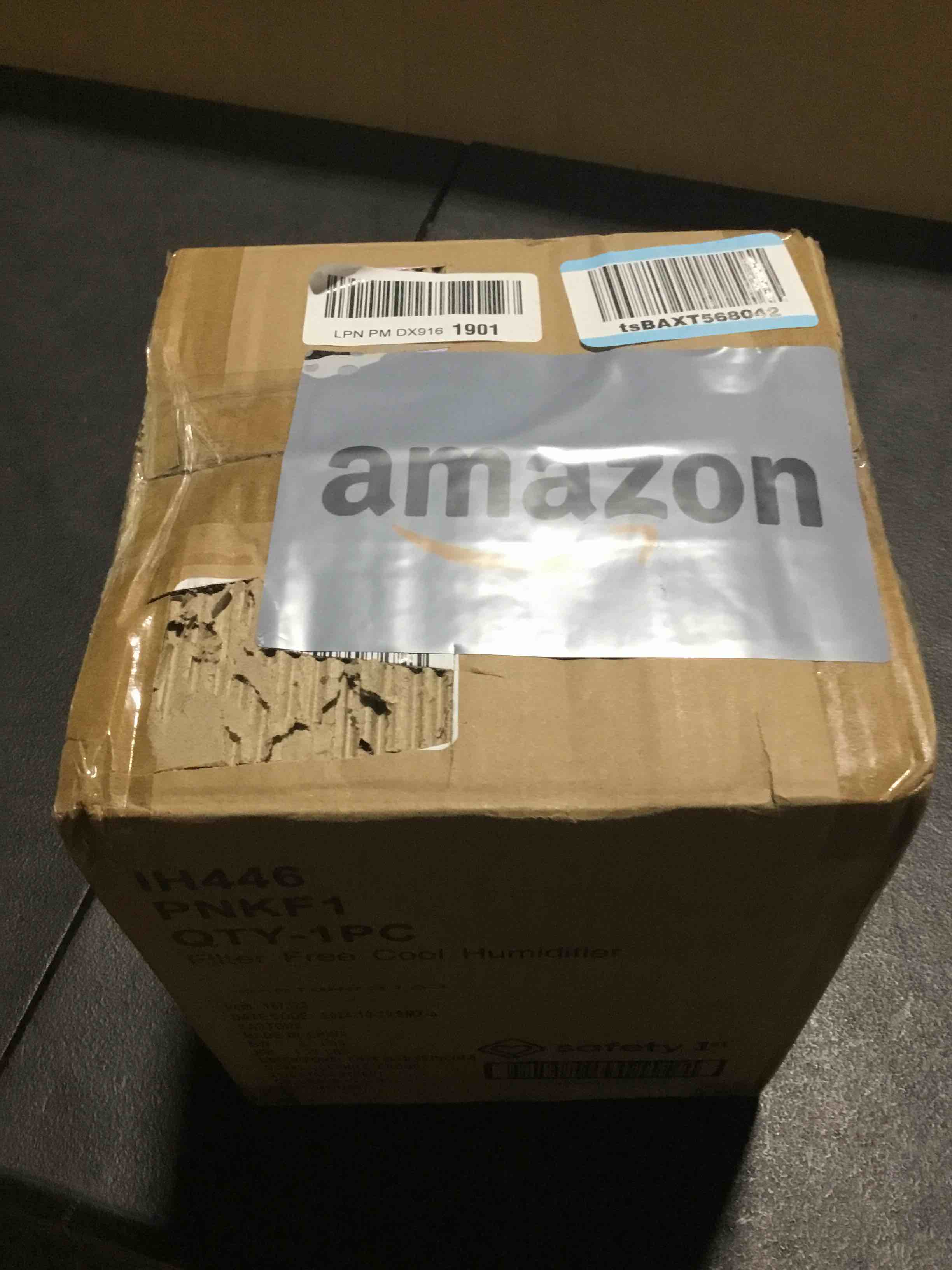 https://s3.amazonaws.com/lotting-images-prod/bidfta/GRA3565500_1751475273435.jpeg