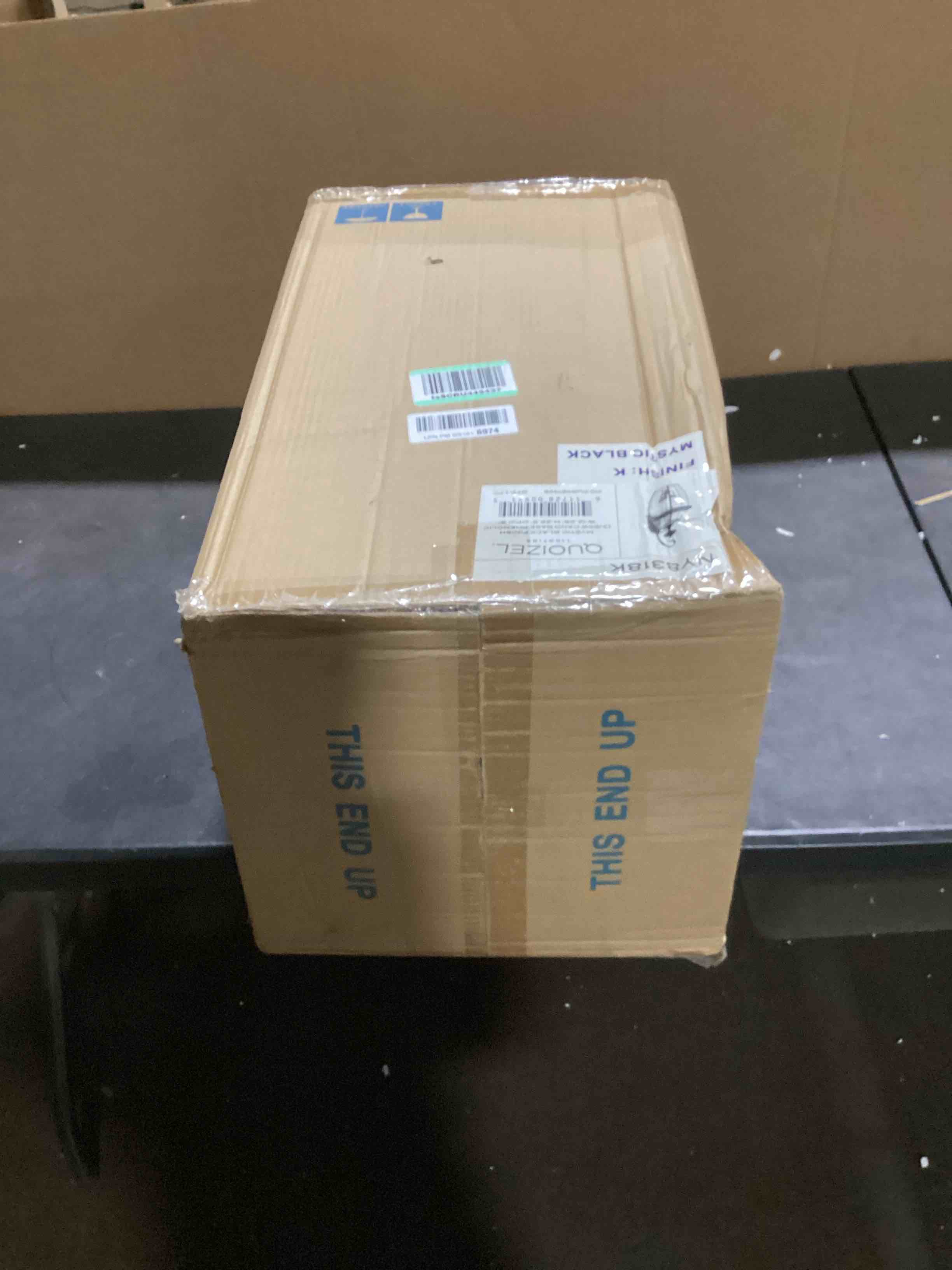https://s3.amazonaws.com/lotting-images-prod/bidfta/GRA3565640_1752240551922.jpeg