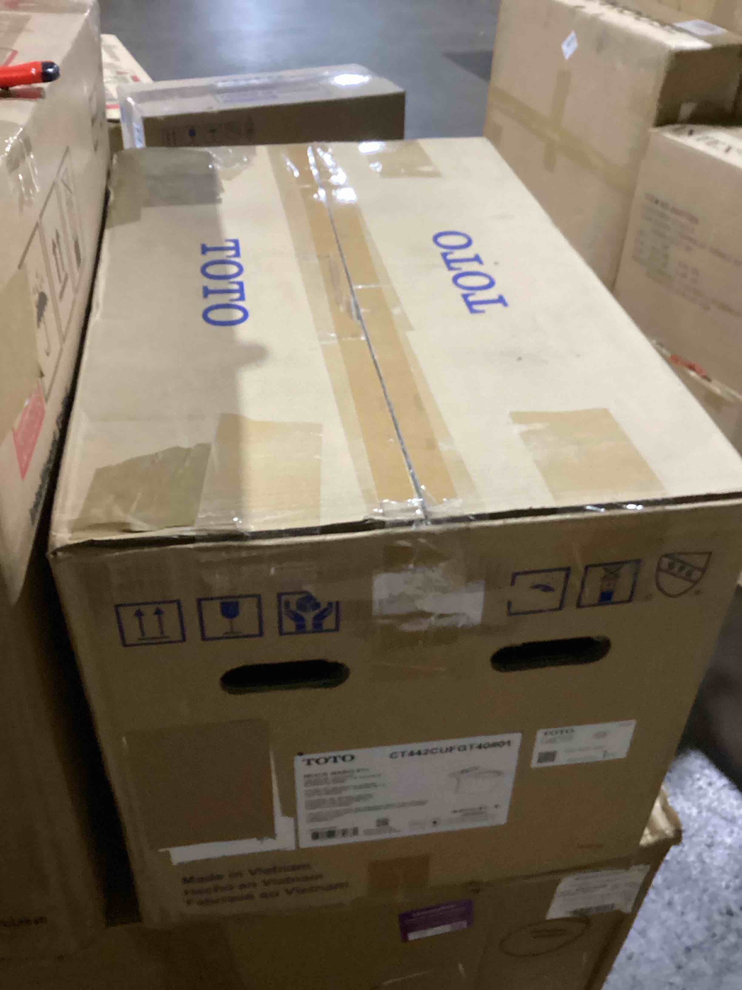 https://s3.amazonaws.com/lotting-images-prod/bidfta/GRA3565692_1752496802267.jpeg