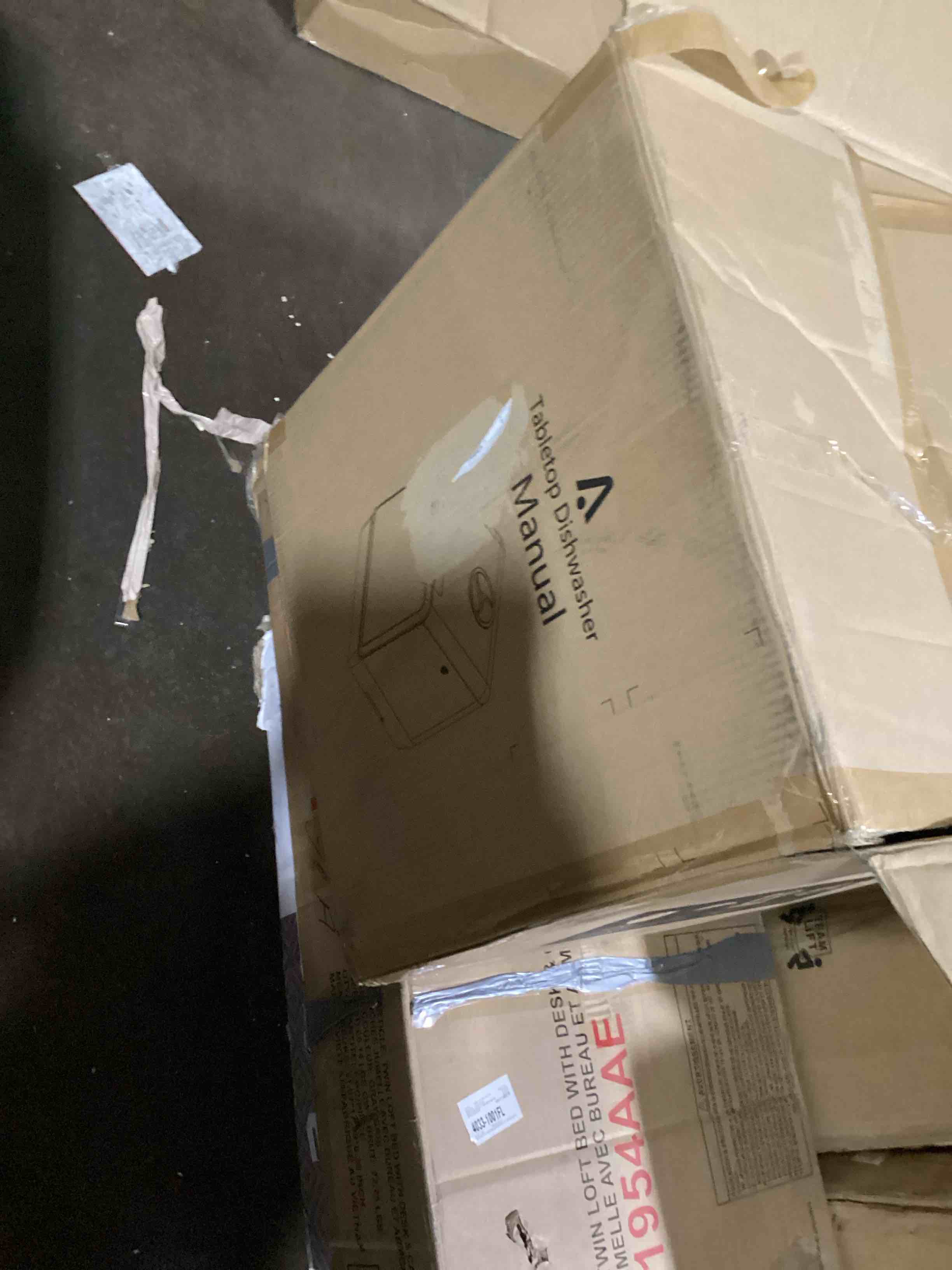 https://s3.amazonaws.com/lotting-images-prod/bidfta/GRA3565722_1752504312866.jpeg