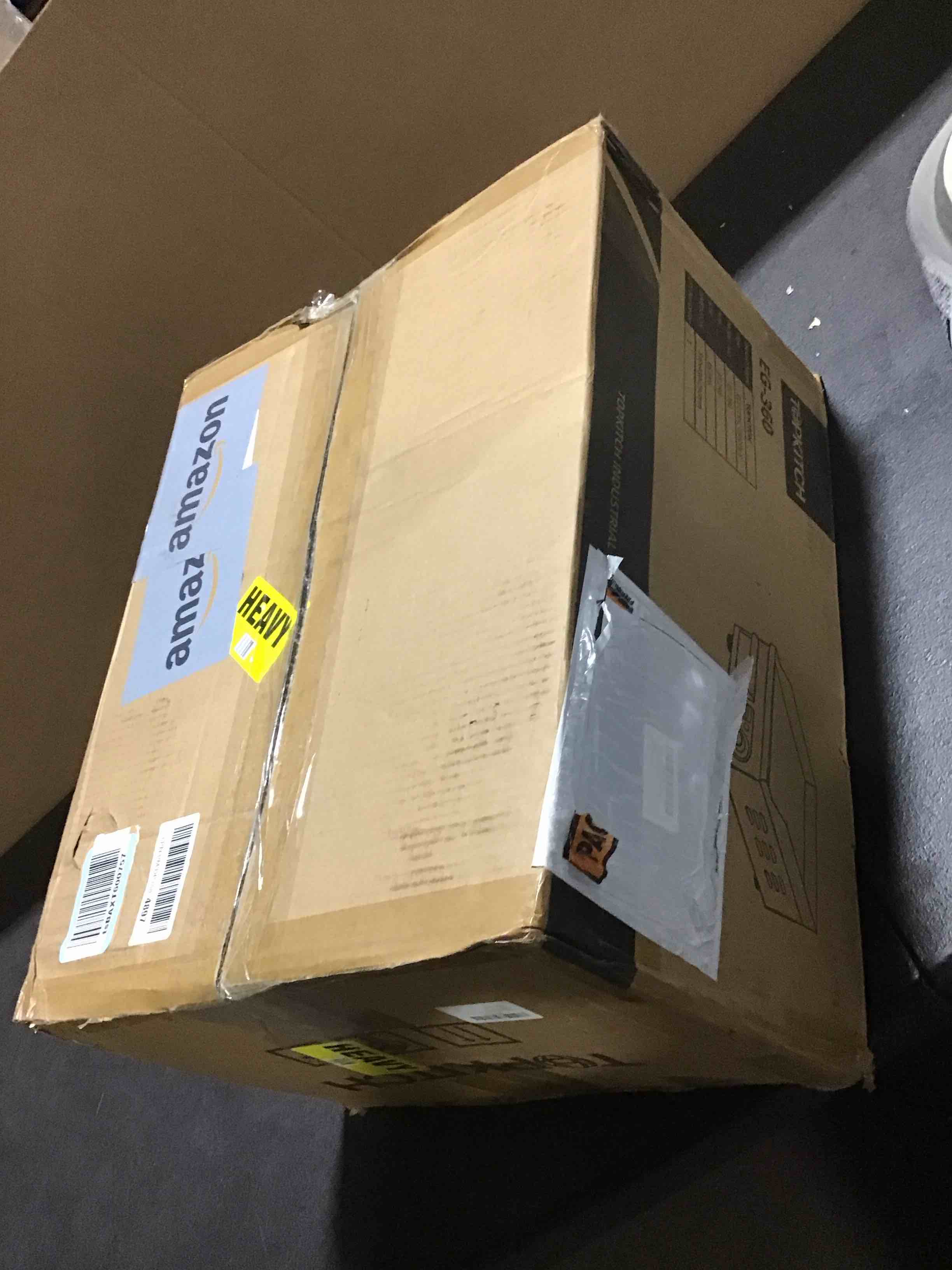 https://s3.amazonaws.com/lotting-images-prod/bidfta/GRA3565832_1752848057626.jpeg