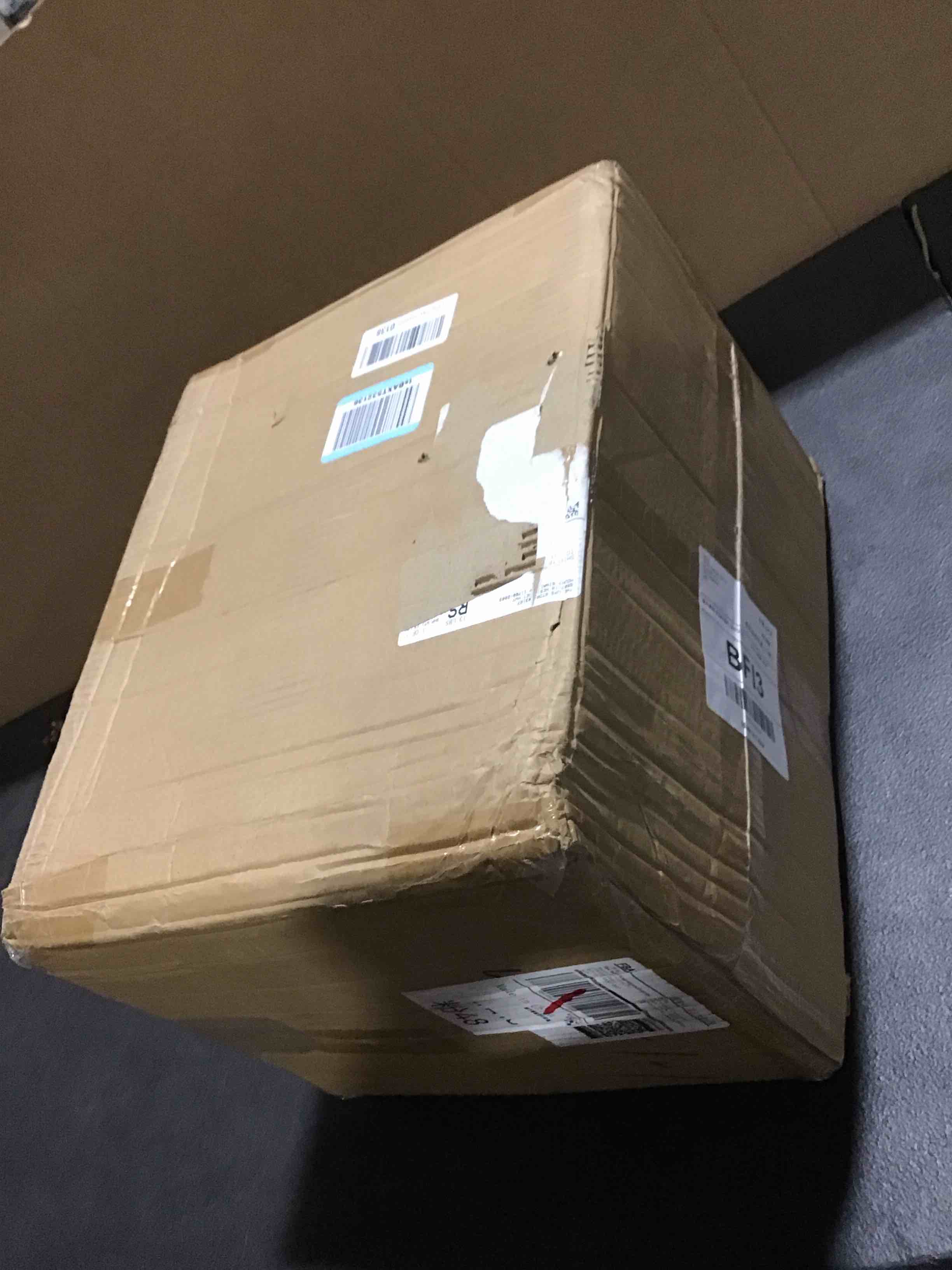 https://s3.amazonaws.com/lotting-images-prod/bidfta/GRA3565881_1752854947734.jpeg