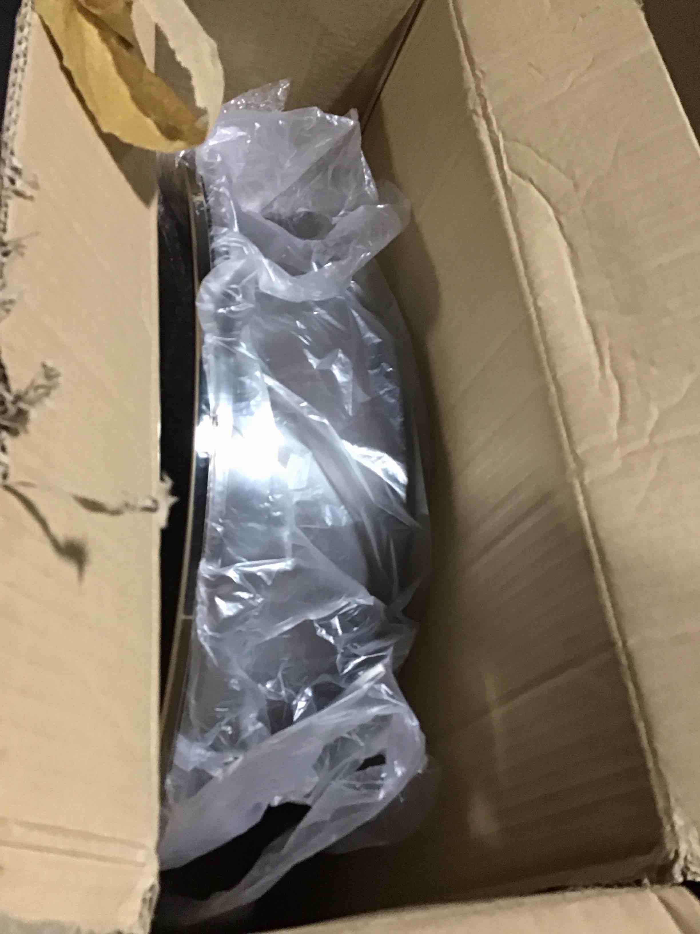 https://s3.amazonaws.com/lotting-images-prod/bidfta/GRA3565924_1752860528245.jpeg