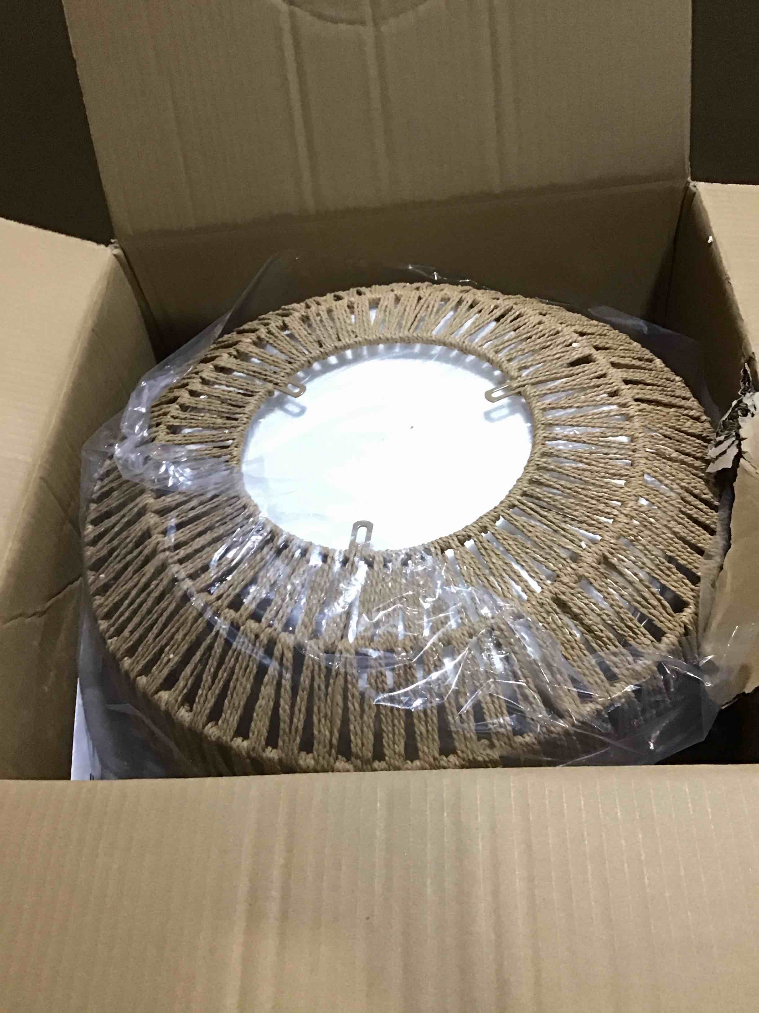https://s3.amazonaws.com/lotting-images-prod/bidfta/GRA3565961_1753104581711.jpeg