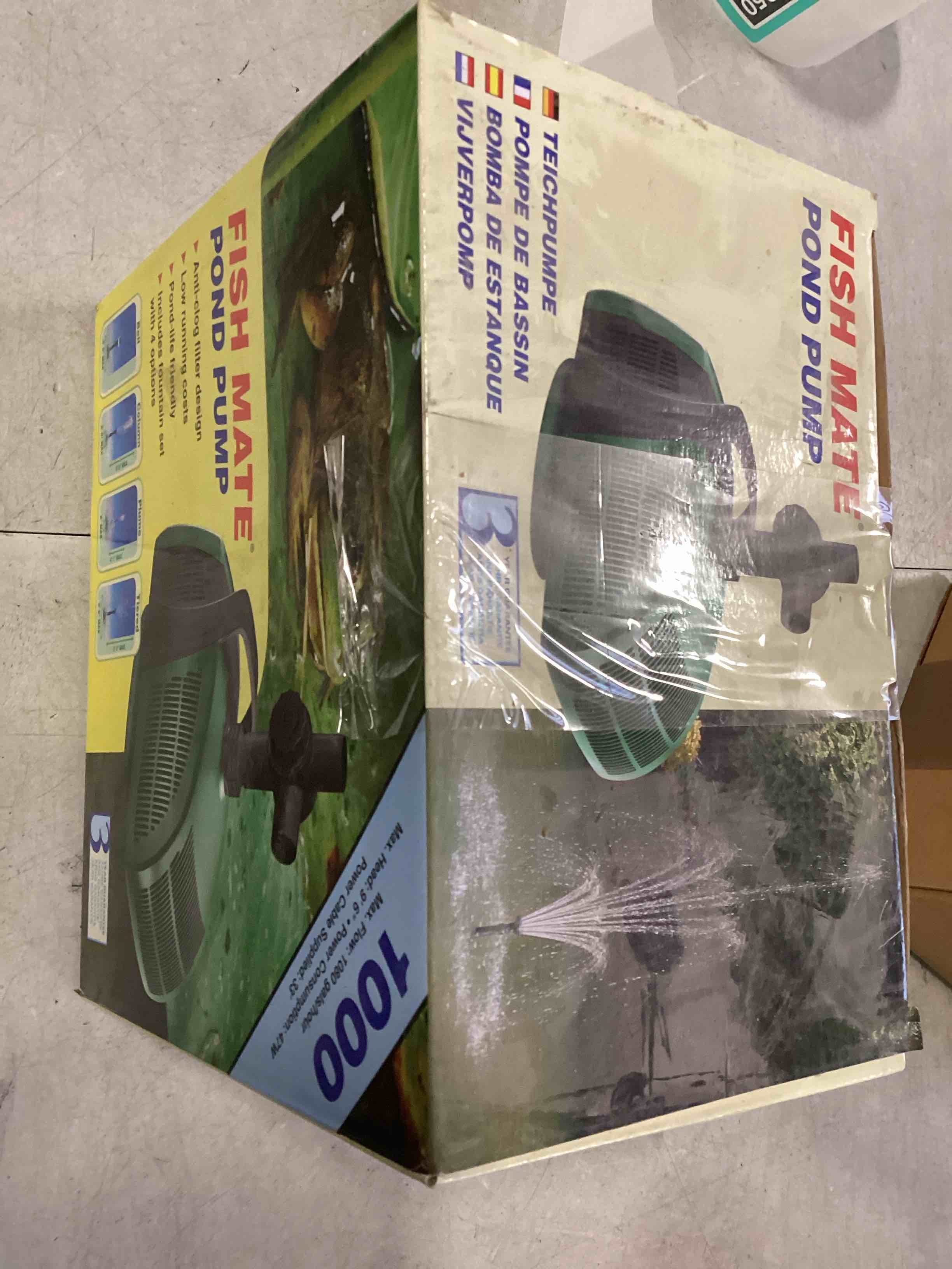 Condition photo showing New/Like New for Fish Mate 1000 Submersible Pond Pump with Fountain Set - 1 080 Gallons per Hour
