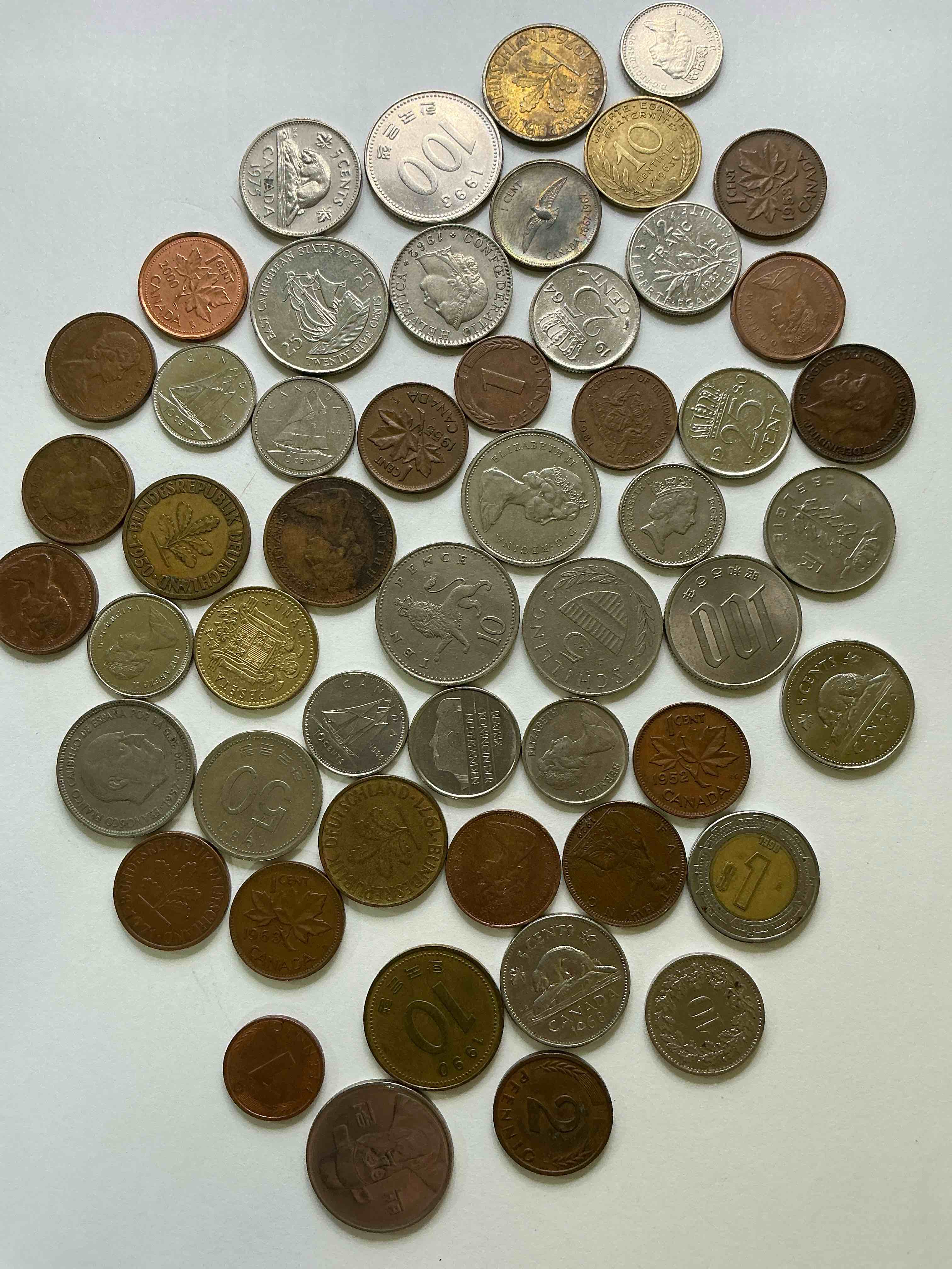World Coins, Antique & Vintage! Each Lot Is Unique! Many Different Years, Countries, Sizes & Exotic Places. This Cool Collection Of Antique Coins From Around The World Is Loads Of Fun! Have Fun Identifying Each Coin & Country As A Great Educational Tool! A Great Investment Too!
