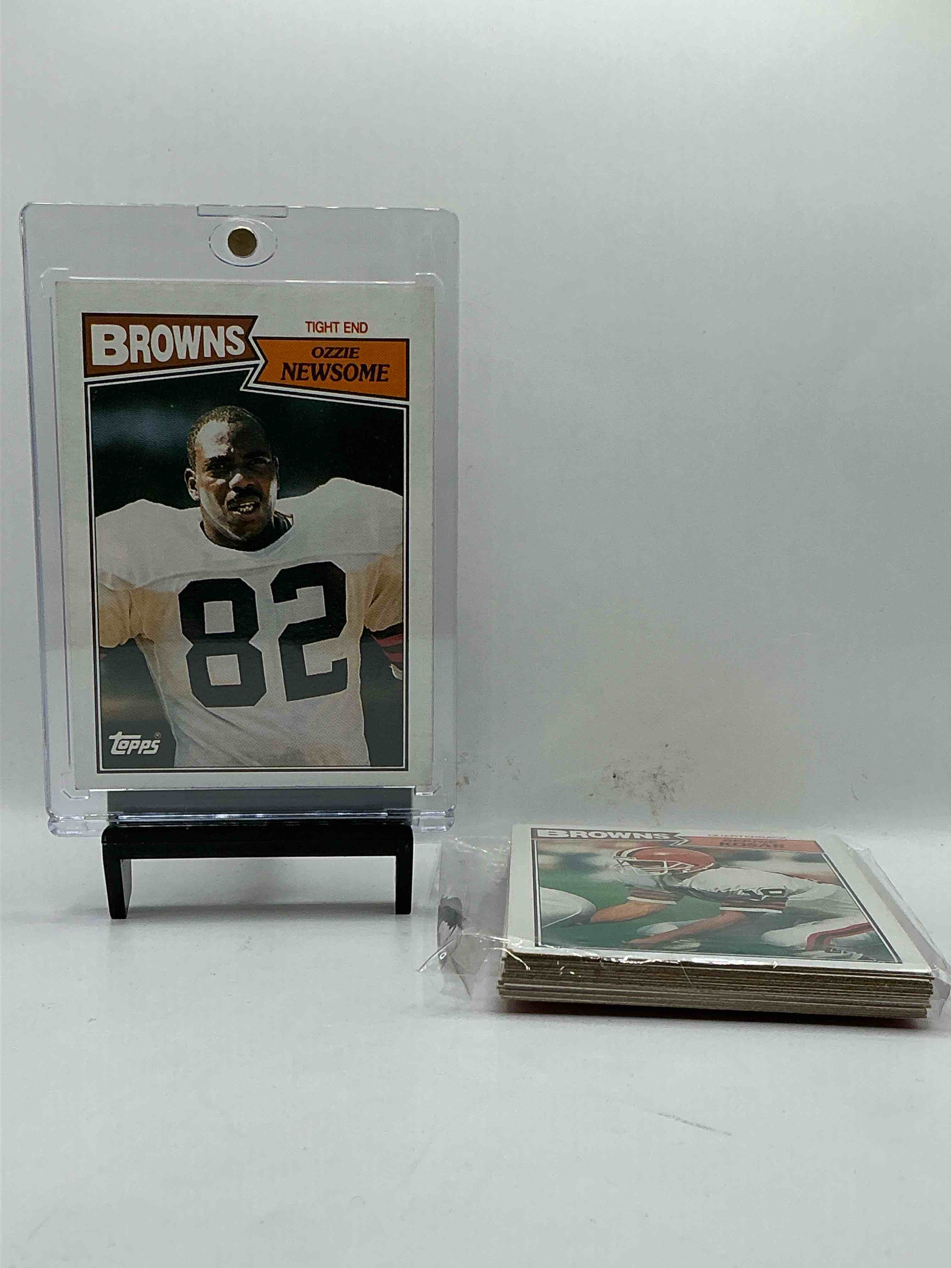 1987 Browns Team Set! Ozzie Newsome, Bernie Kosar & More! 1987 Topps Browns Team Set, Gossett, Golic, Dixon & More!
