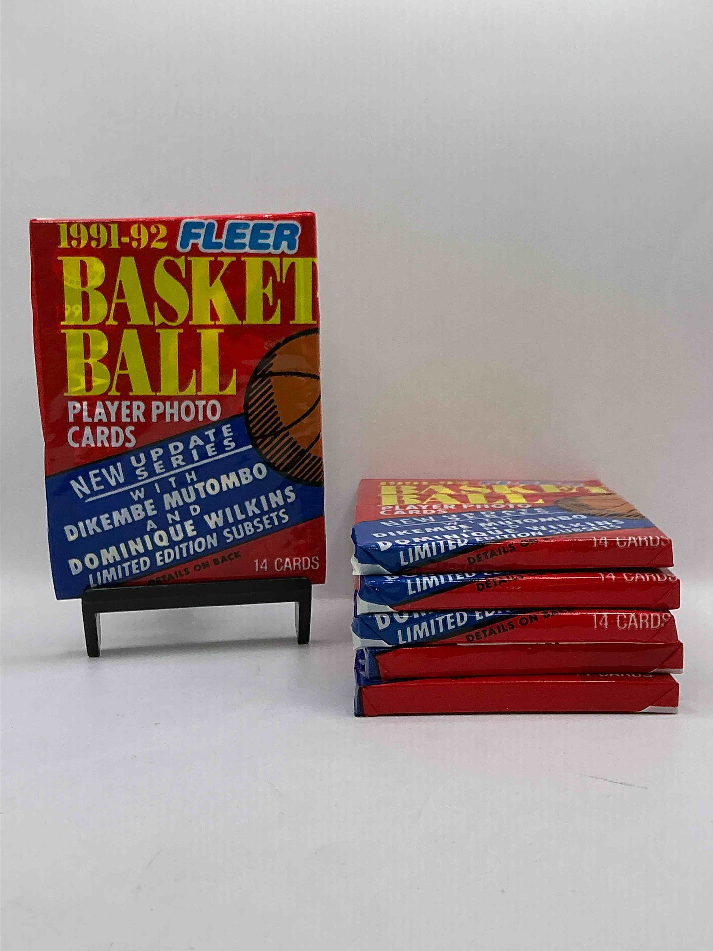 Basketball Wow! Rare 1991/92 NBA Fleer Sealed Sports Collectible Card Pack, Direct From Original Sealed Retail Case! So Many Awesome Cards To Search For Michael Jordan (PSA 10 Value $150) Larry Bird, Magic Johnson & Too Many Other Great Cards To List! Hard To Find, Excellent Like-New Condition!