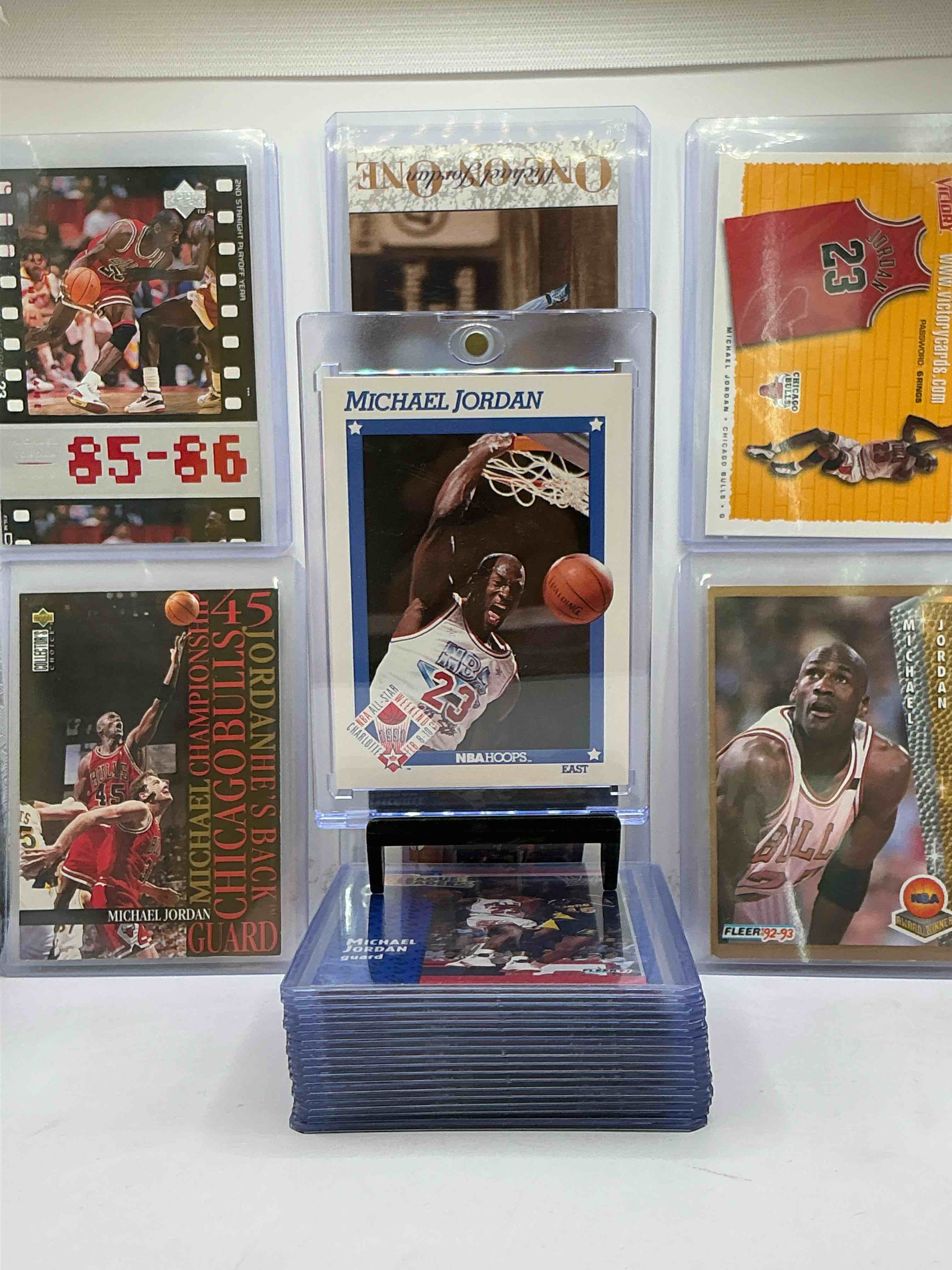 Michael Jordan Lot! 24 Card Craziness! All Different Brands, Years, Styles & More! NBA Hoops All Star, Fleer 1992, Upper Deck, Collectors Choice, Victory & More! Insane 24 Card Lot!