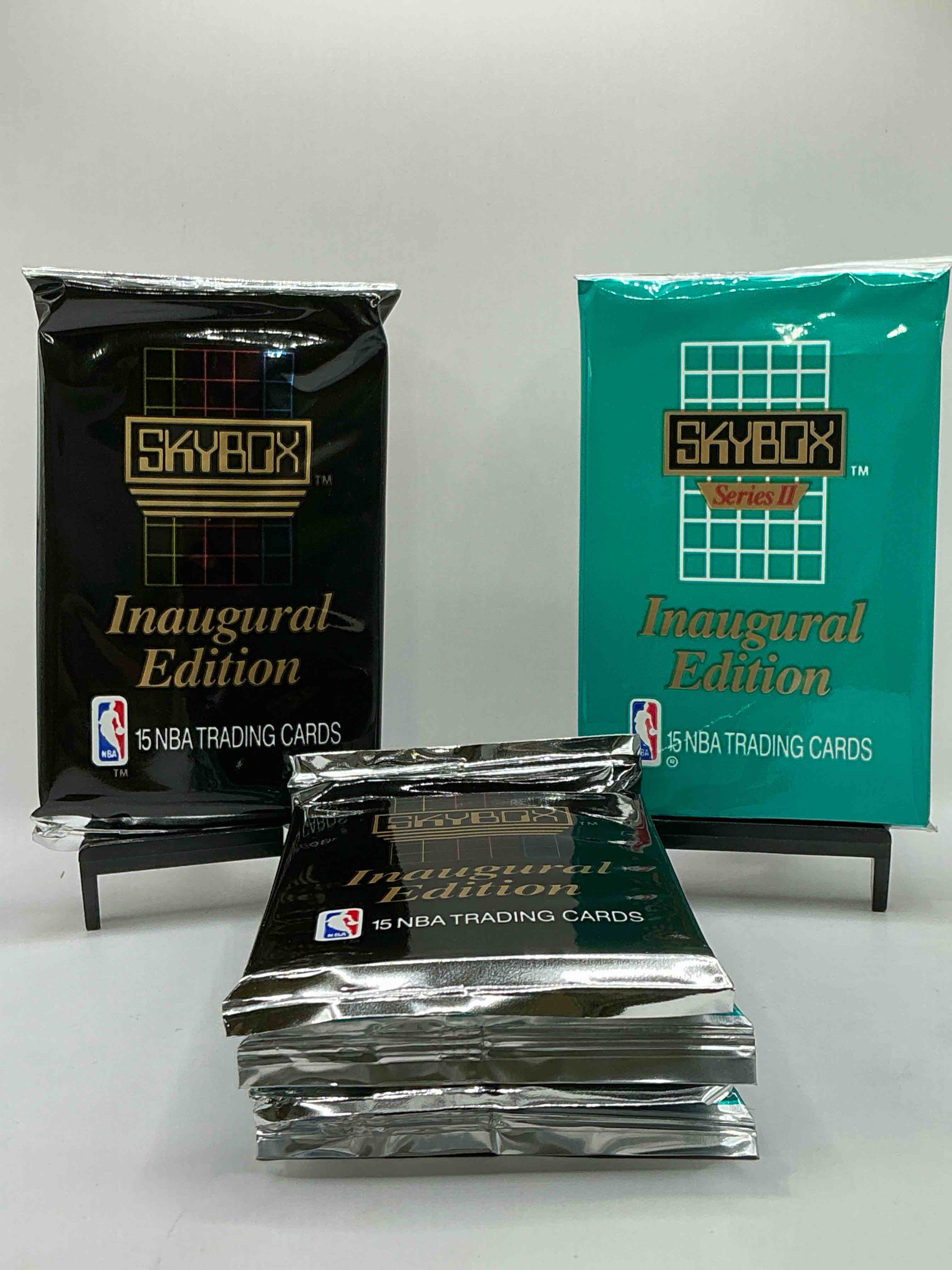 Michael Jordan, Magic Johnson & More! Search For So Many NBA Legends & Stars! 1990-91 Skybox Series Il Unopened Pocks! Direct From Original Box! These Packs Are Sought After For Ther Eye-Catching Teal Look & Awesome Cards! Search For Valuable Michael Jordan, Larry Bird & Magic Johnson Cards! Along With Other Stars!