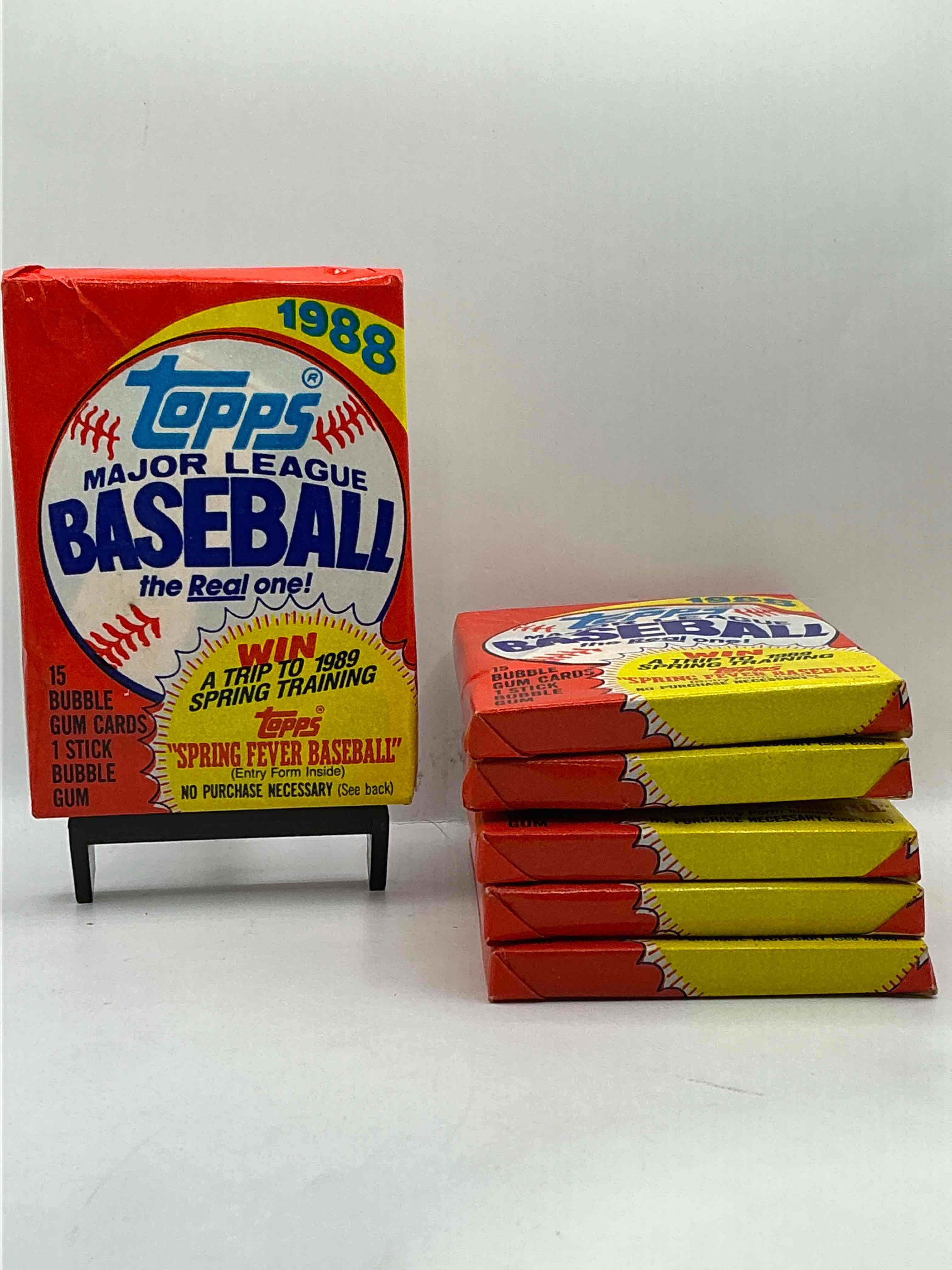 80's Baseball Fan's Rejoice! 1988 Topps Baseball Unopened Wax Packs Full Of Collectible Trading Cards! Search For Valuable Don Mattingly "World Of Baseball" & Nolan Ryan Cards Worth Hundreds In Perfect Condition!
