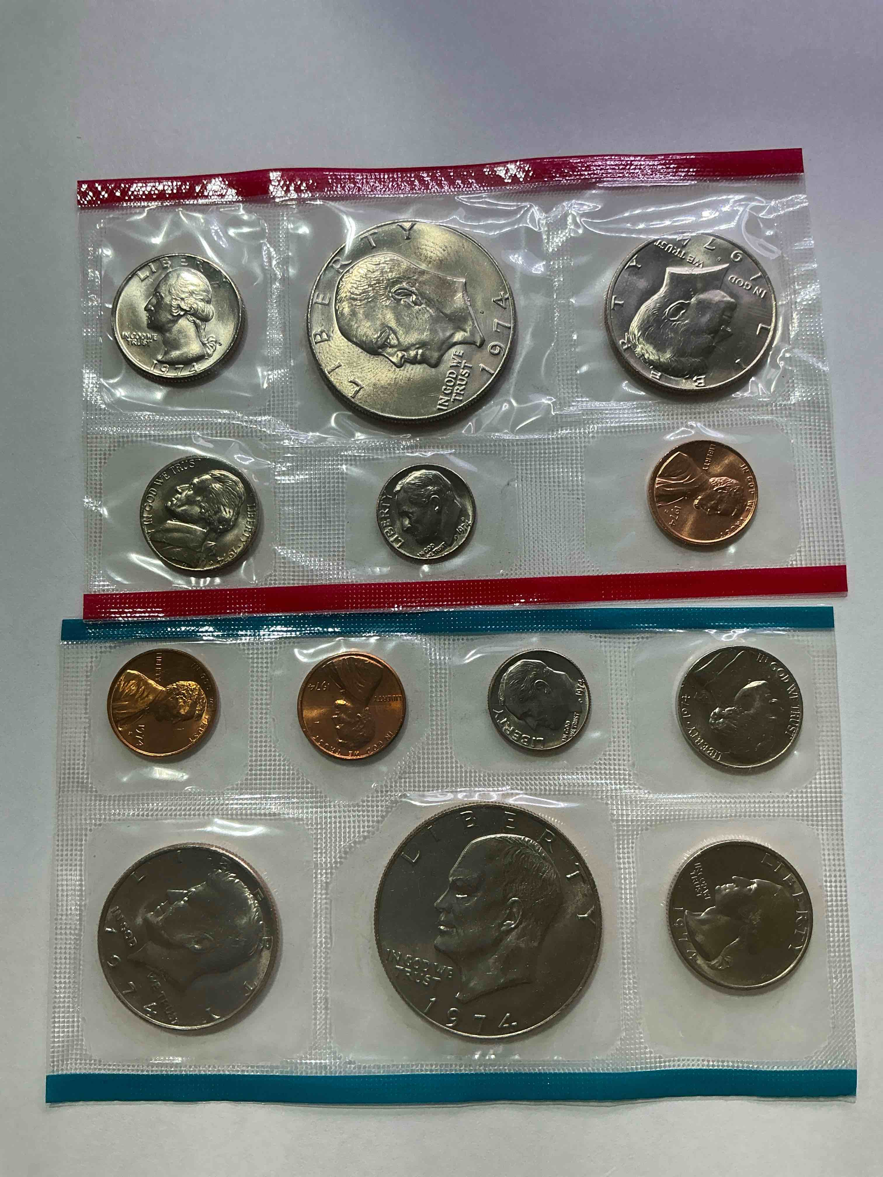 Uncirculated 1974 Mint Set! 13 Coin Set, Including Ike Dollars, Half Dollars, Quarters, Dimes, Nickels & Pennies! Insane Mint Set From The Late 70’s! 