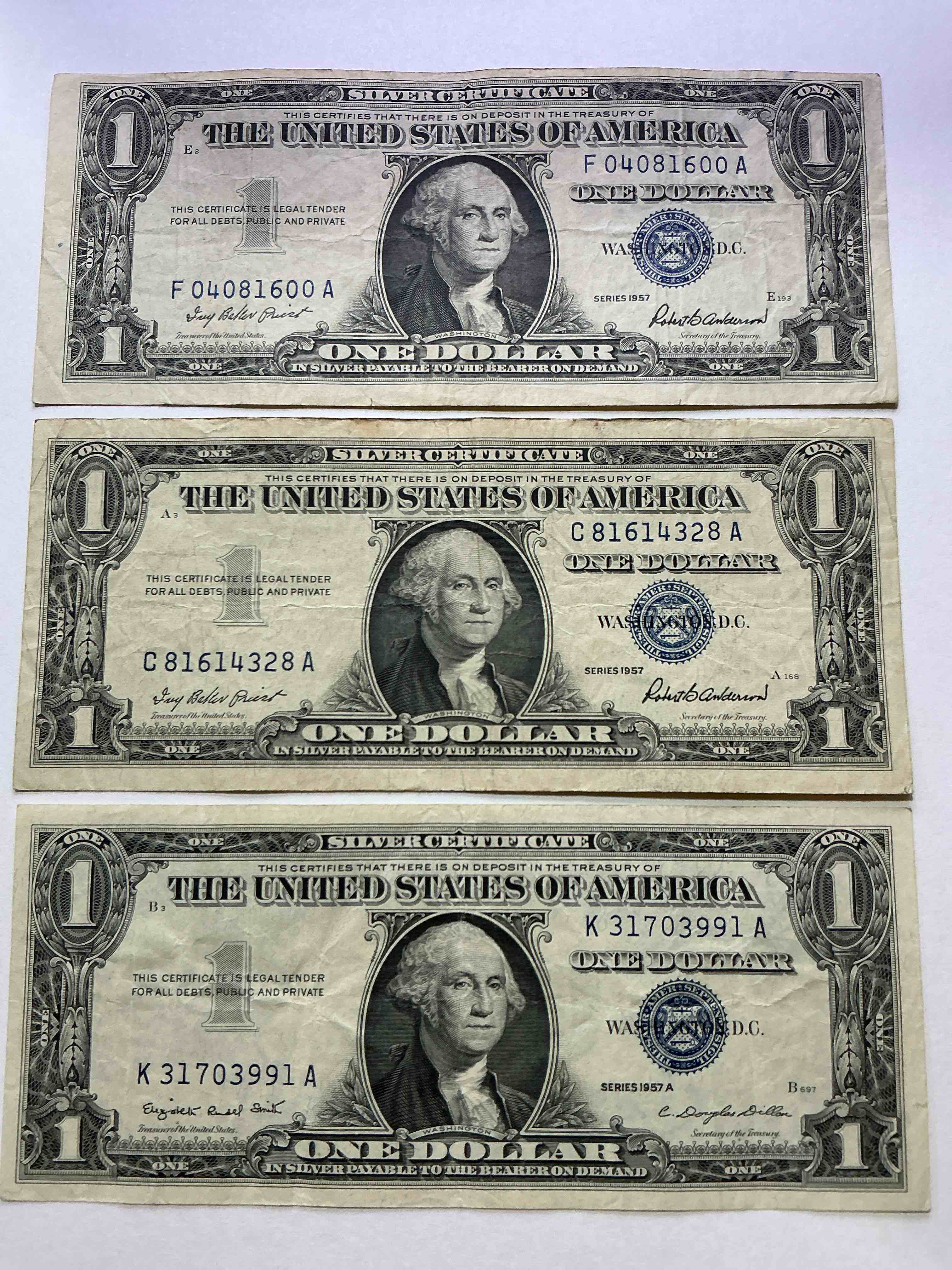 1957 Series Silver Certificates! Did You Know That Prior To 1964 One Dollar U.S. Paper Money Was Actually Redeemable For Silver Dollars?! Wow How Times Have Changed! Silver Certificates Were Produced From 1878 To 1964 & Are Still Considered Legal Tender At Face Value. Here Are Gorgeous, Circulated 1957 U.S. One Dollar Silver Certificate, With Highly Collectible "Blue Seal!* Own An Awesome Piece Of History!