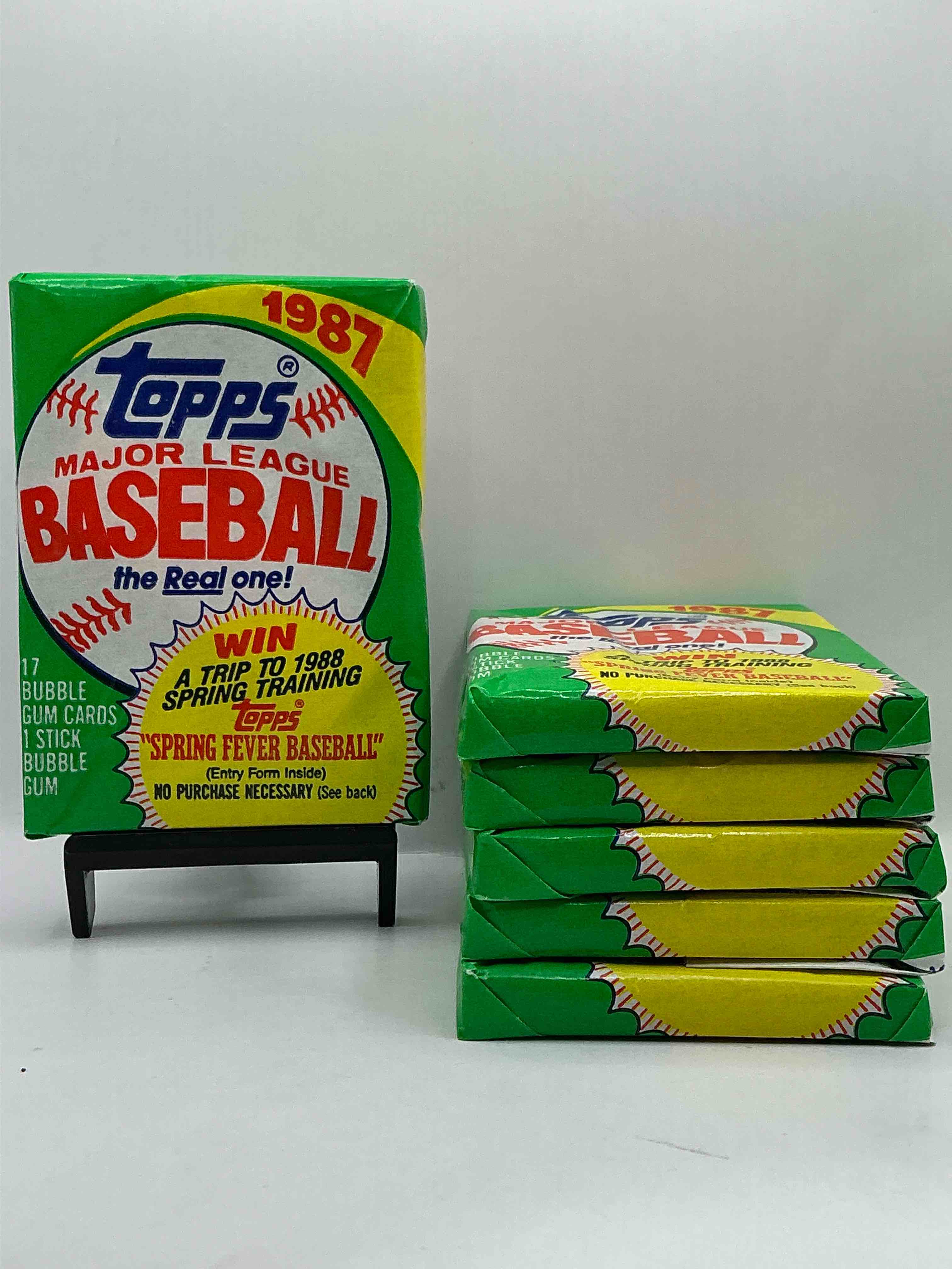 Loaded! 1987 Topps Baseball Unopened Sports Card Collectible Wax Pack, Direct From Original Retail Case! 1987 Topps Baseball Is A Loaded Year With Rookie Cards From Barry Bonds (PSA 10 $300+), Bo Jackson, Jose Canseco & More! Excellent Condition!