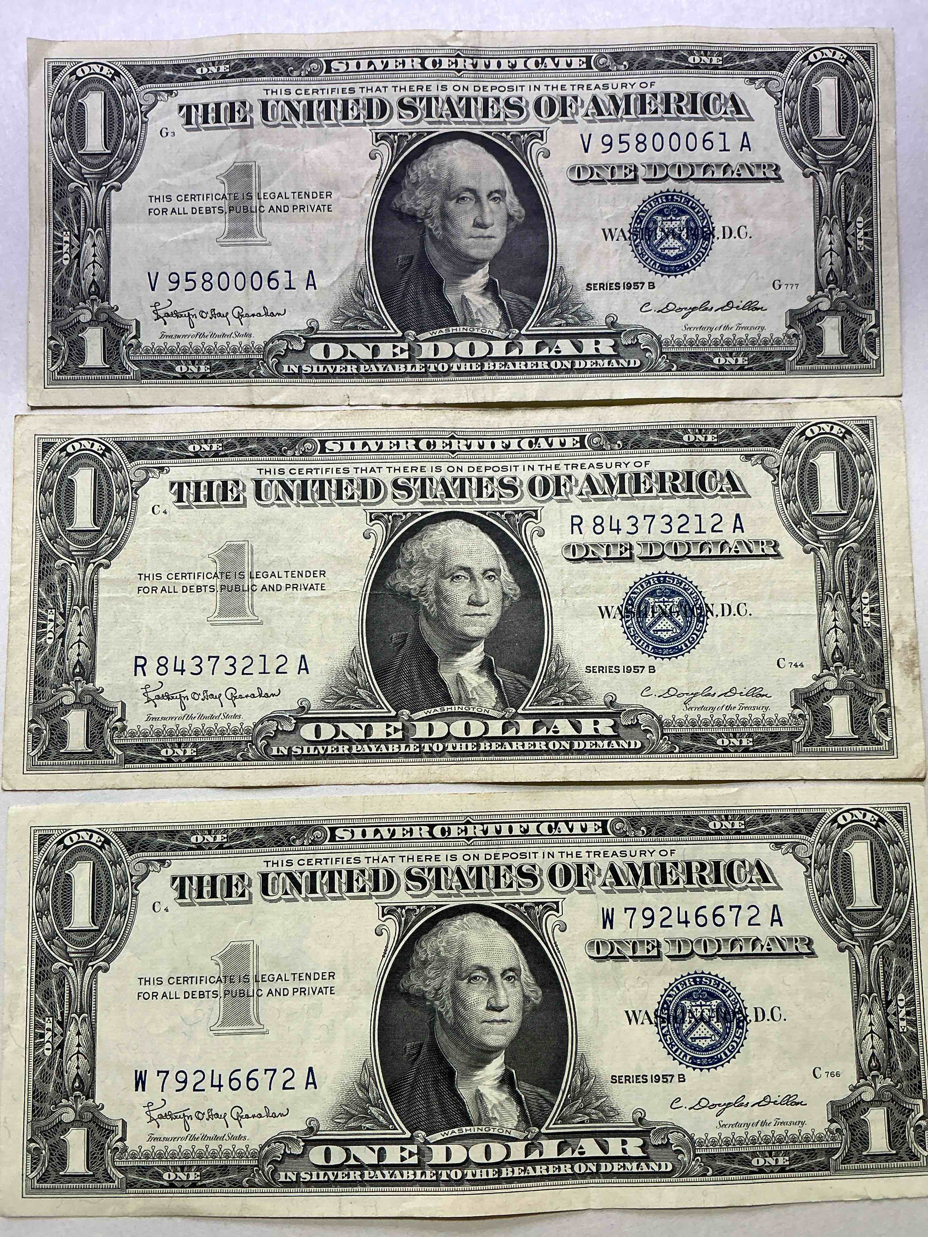 1957 Series Silver Certificates! Did You Know That Prior To 1964 One Dollar U.S. Paper Money Was Actually Redeemable For Silver Dollars?! Wow How Times Have Changed! Silver Certificates Were Produced From 1878 To 1964 & Are Still Considered Legal Tender At Face Value. Here Are Gorgeous, Circulated 1957 U.S. One Dollar Silver Certificate, With Highly Collectible "Blue Seal!* Own An Awesome Piece Of History!