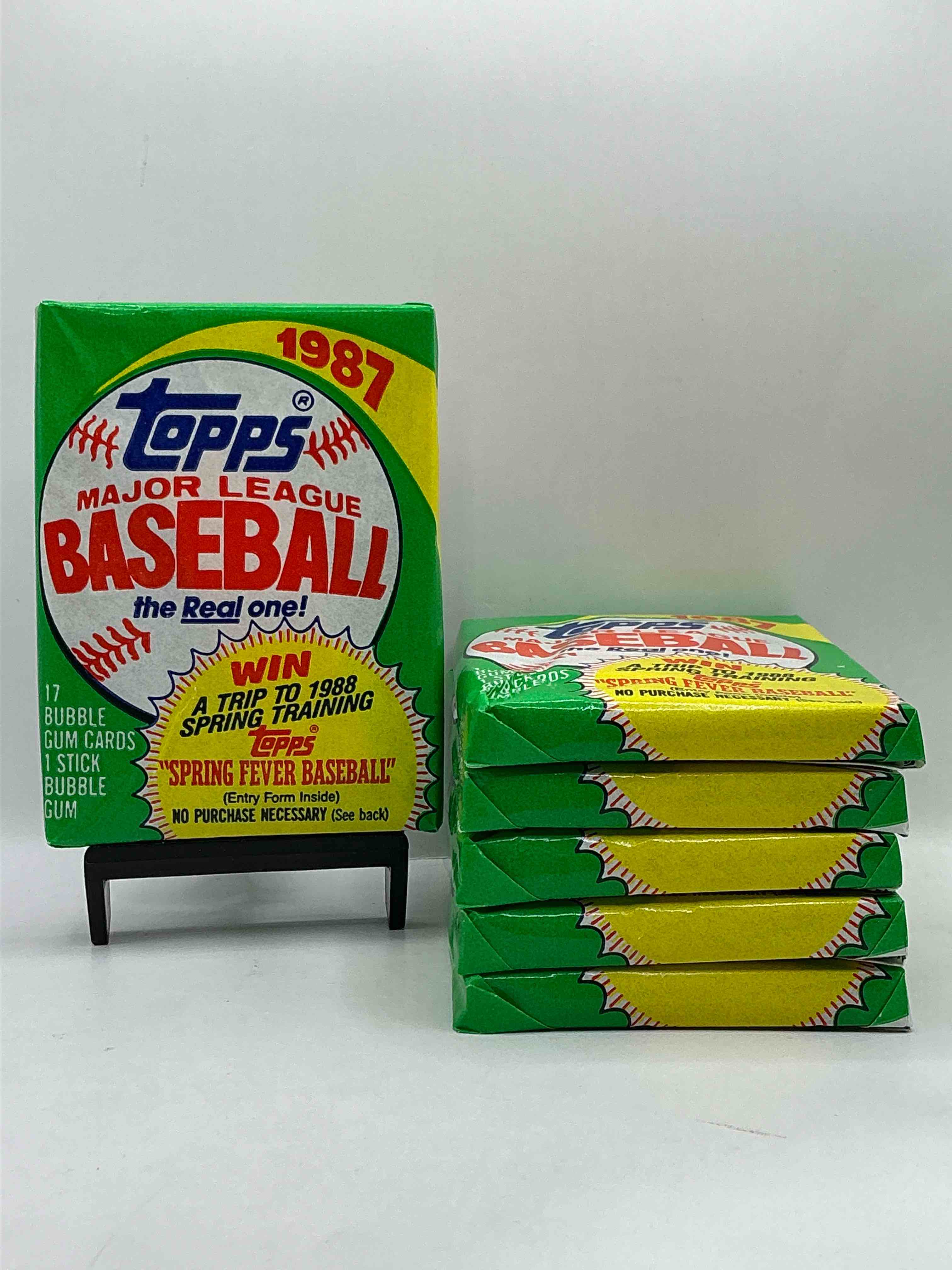 Loaded! 1987 Topps Baseball Unopened Sports Card Collectible Wax Pack, Direct From Original Retail Case! 1987 Topps Baseball Is A Loaded Year With Rookie Cards From Barry Bonds (PSA 10 $300+), Bo Jackson, Jose Canseco & More! Excellent Condition!