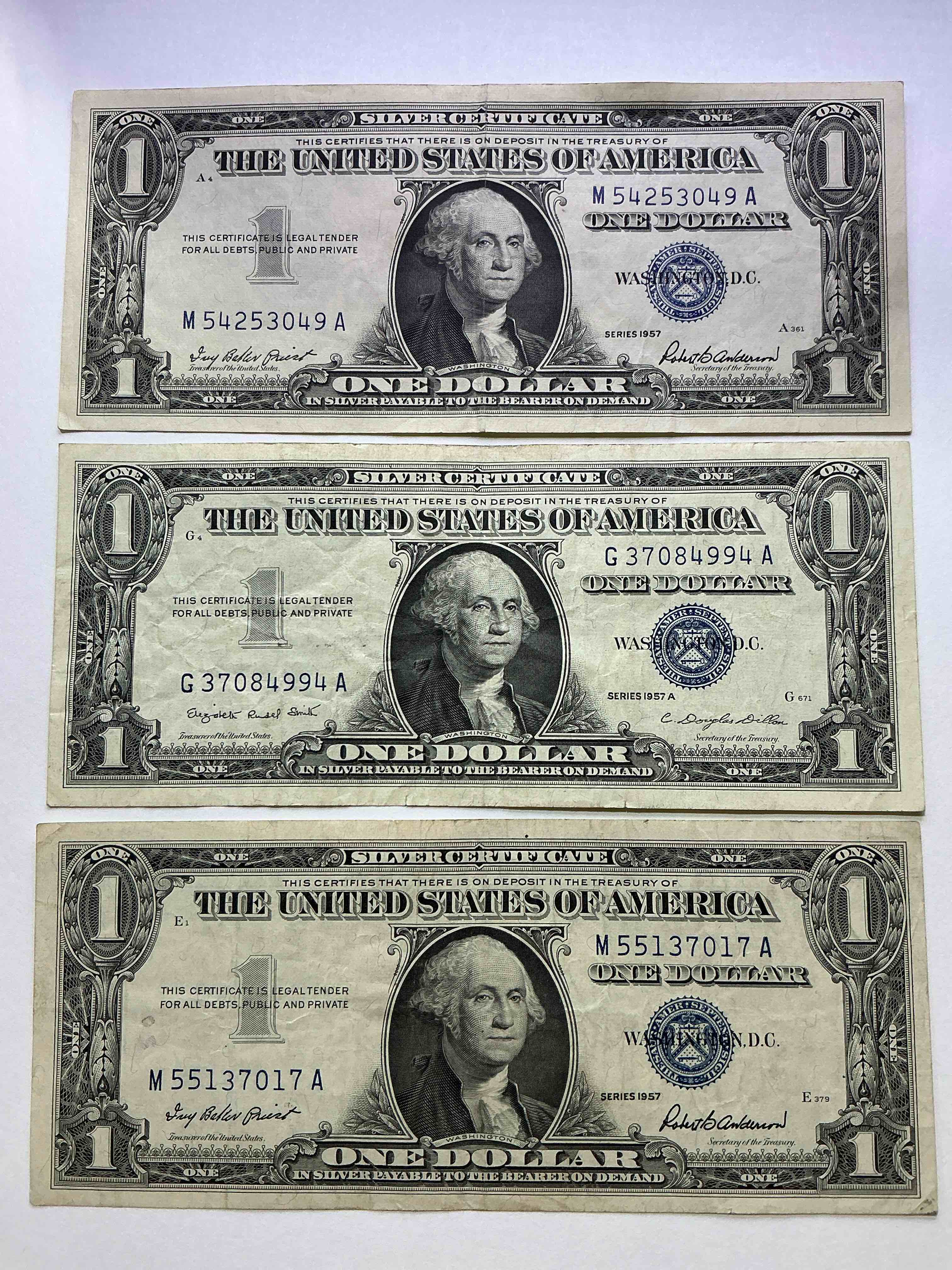 1957 Series Silver Certificates! Did You Know That Prior To 1964 One Dollar U.S. Paper Money Was Actually Redeemable For Silver Dollars?! Wow How Times Have Changed! Silver Certificates Were Produced From 1878 To 1964 & Are Still Considered Legal Tender At Face Value. Here Are Gorgeous, Circulated 1957 U.S. One Dollar Silver Certificate, With Highly Collectible "Blue Seal!* Own An Awesome Piece Of History!